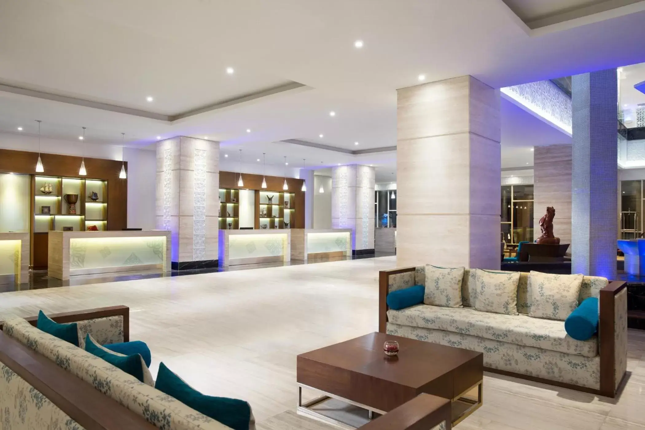 Lobby or reception, Lobby/Reception in Four Points by Sheraton Makassar