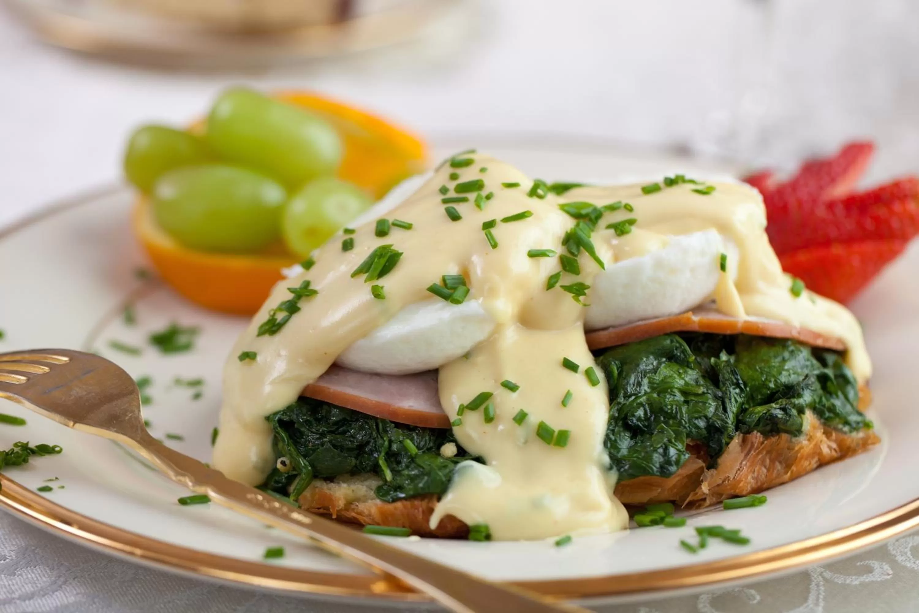 Breakfast in The Tower Cottage Bed and Breakfast