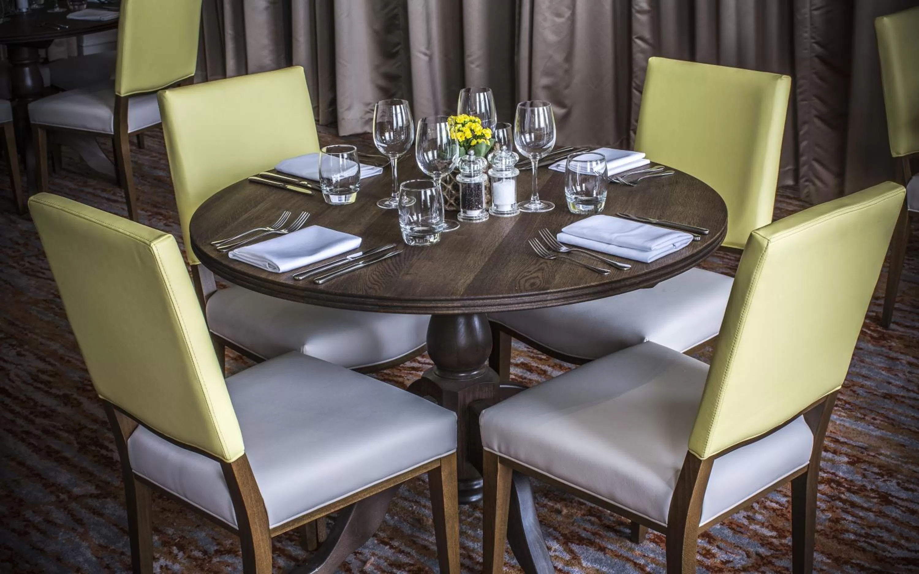 Restaurant/places to eat in Mercure Bristol North The Grange Hotel