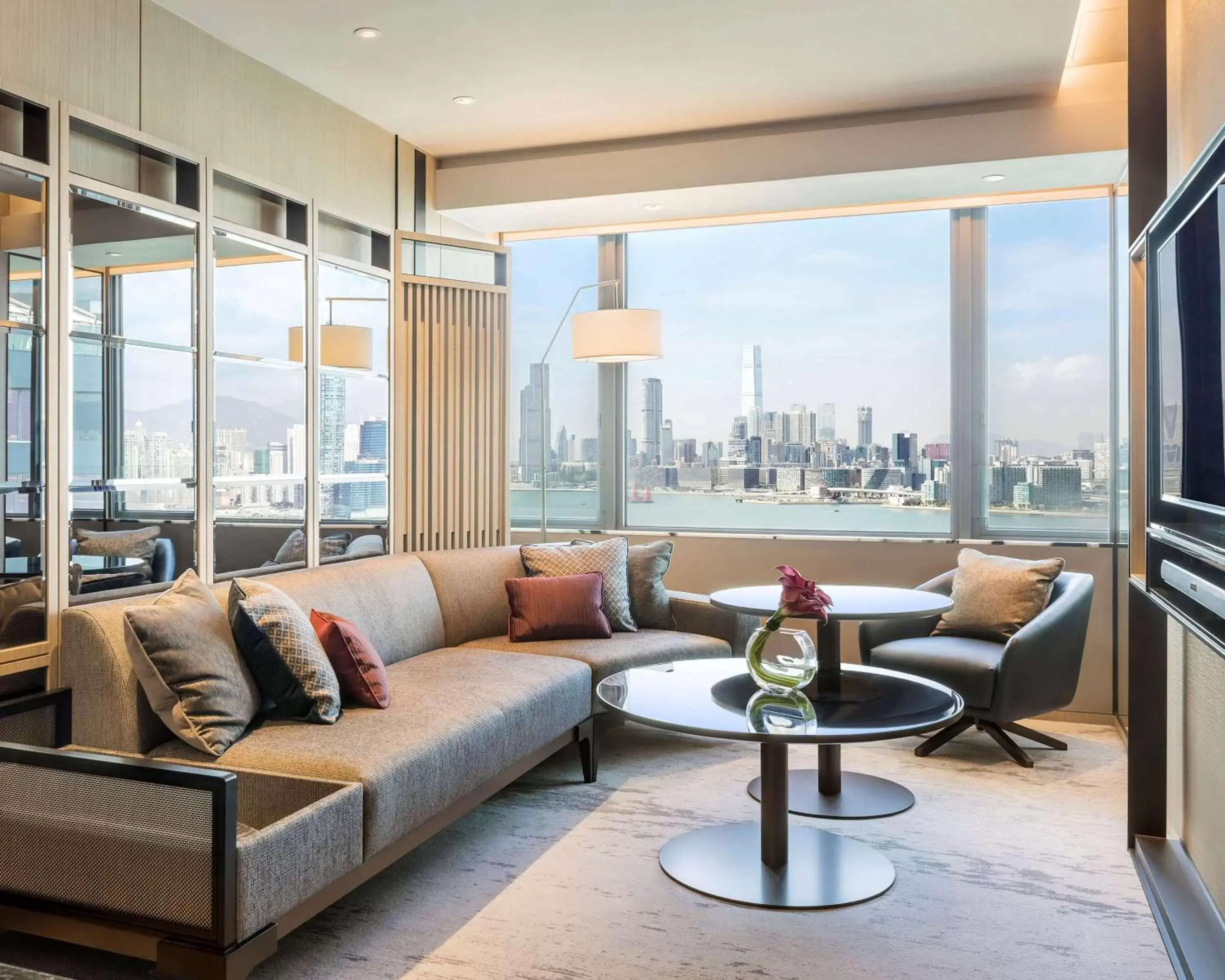 Photo of the whole room, Seating Area in Hyatt Centric Victoria Harbour