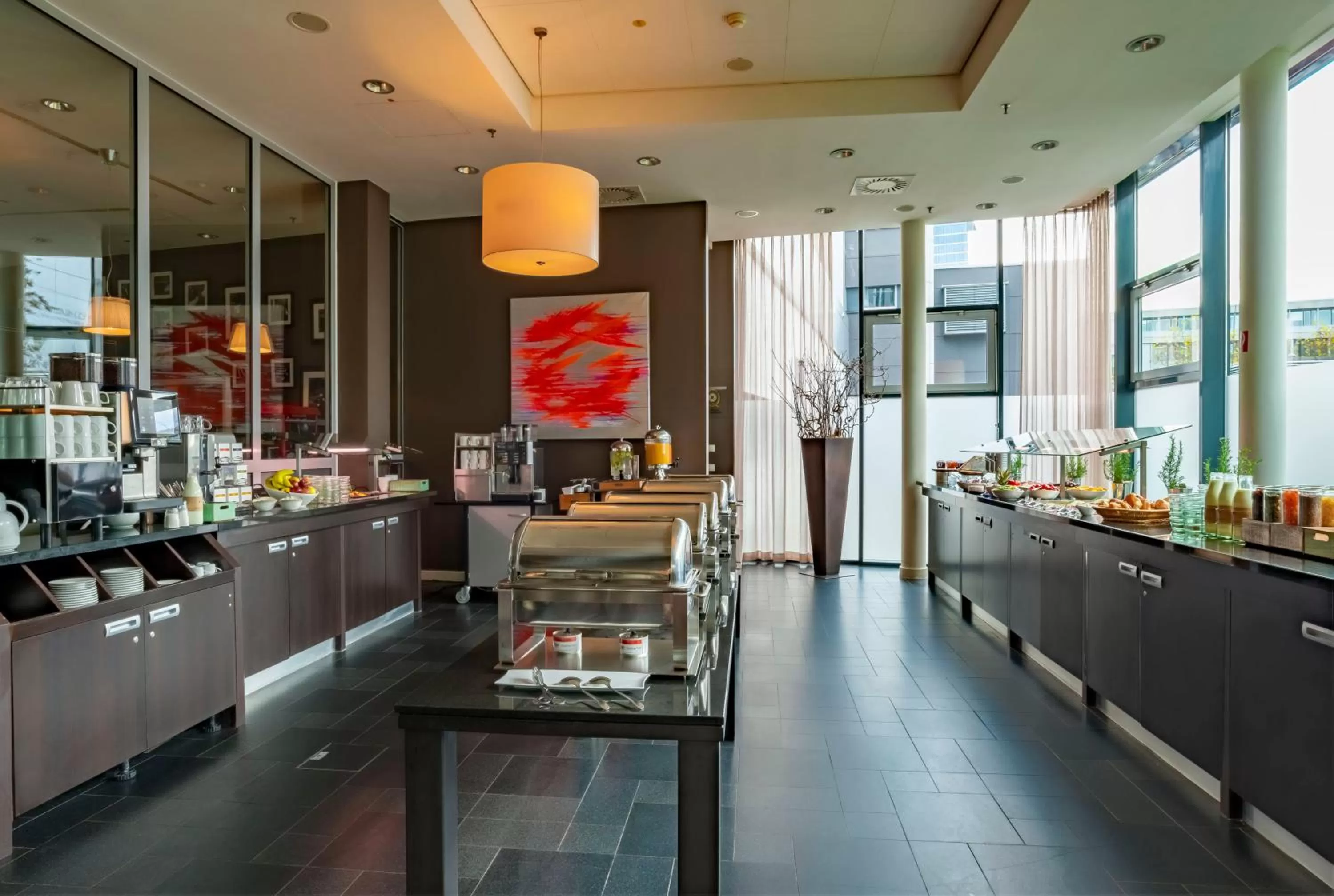 Restaurant/places to eat in The Rilano Hotel München