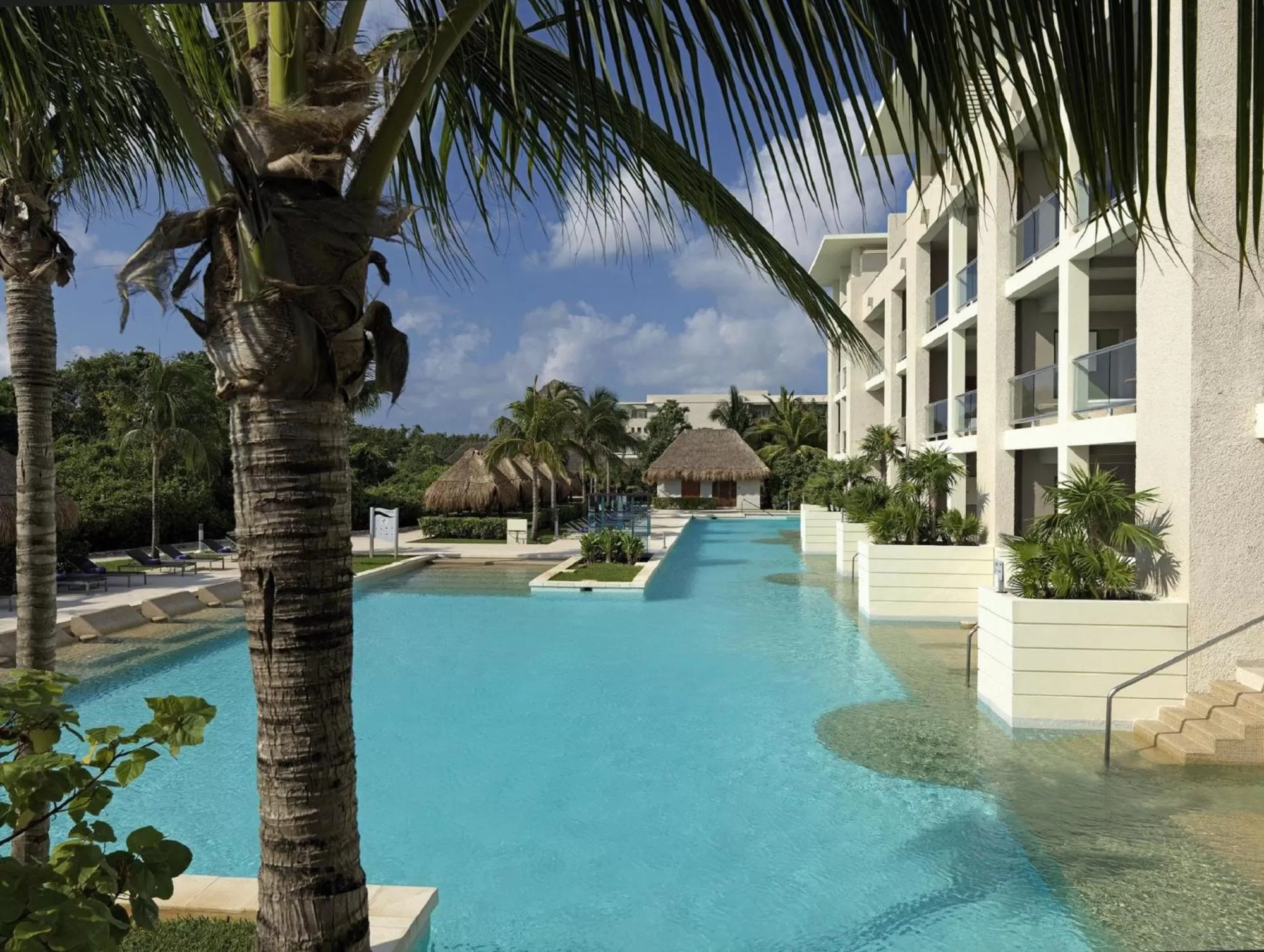Swimming pool in Paradisus La Perla - Adults Only - Riviera Maya - All Inclusive