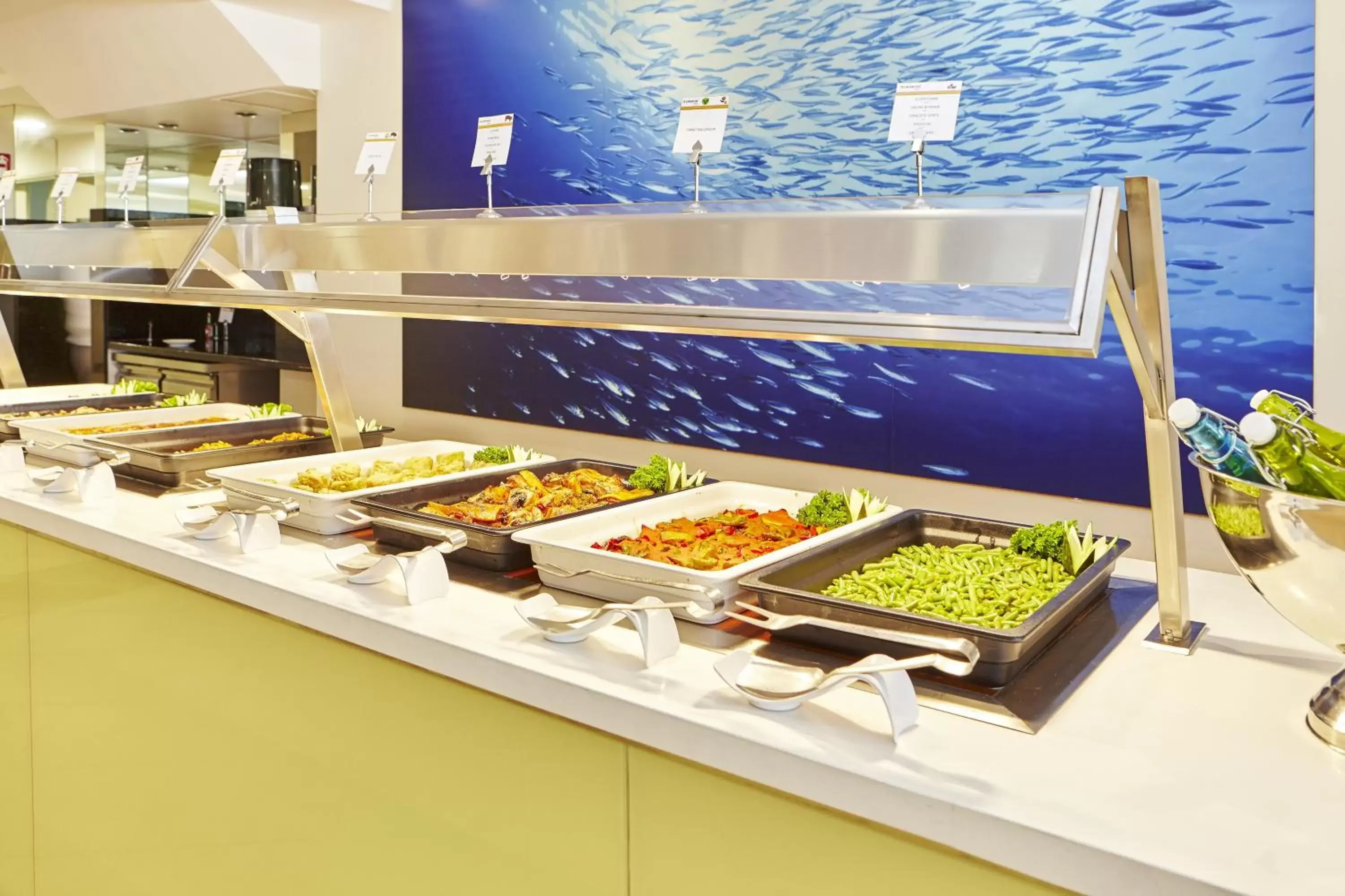 Restaurant/places to eat in Universal Hotel Marqués Restaurant/places to eat in Universal Hotel Marqués