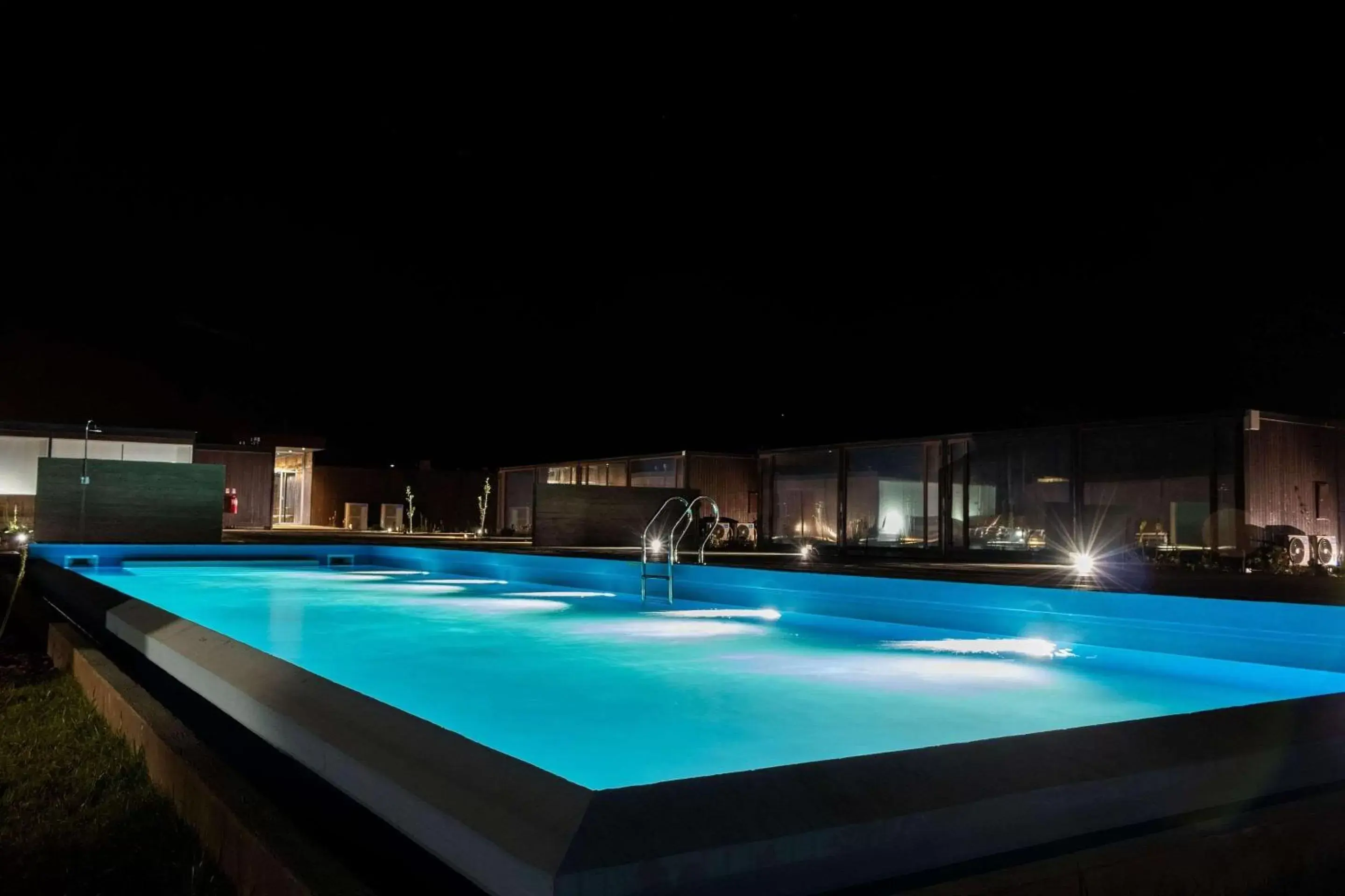 Swimming Pool in Park Inn by Radisson Los Olivos de Vallenar