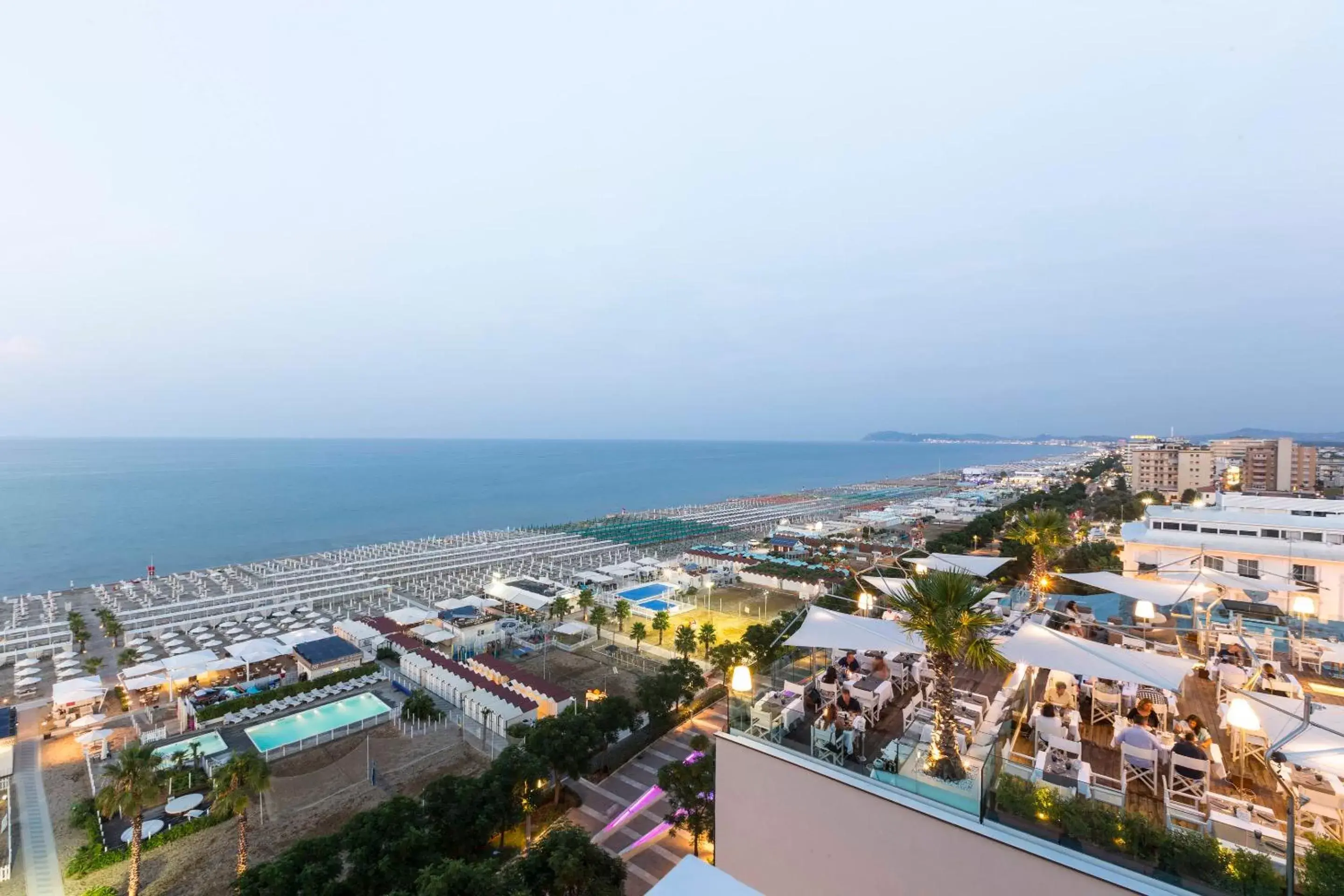 Restaurant/places to eat, Bird's-eye View in Hotel Lungomare