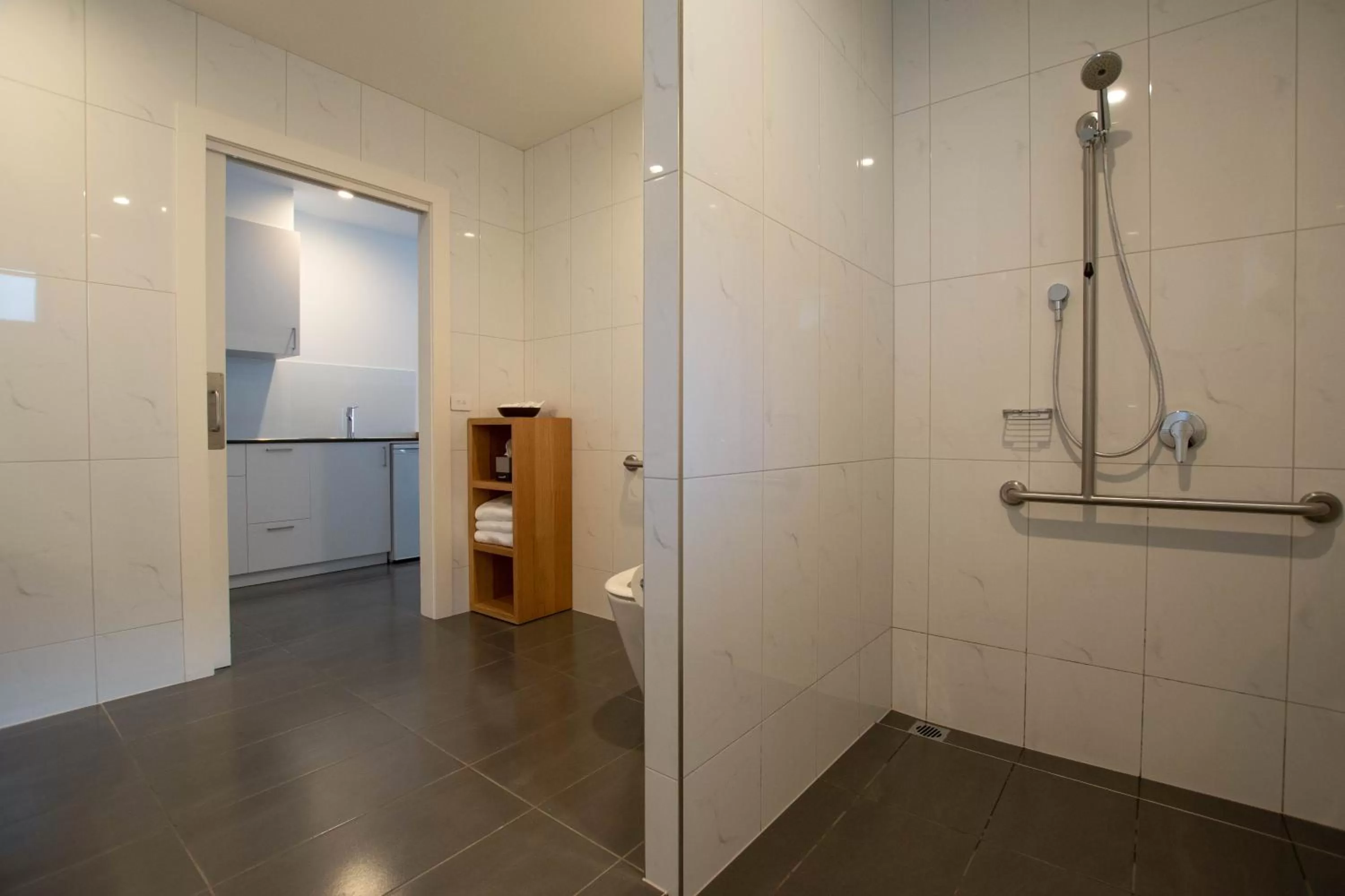 Bathroom in Bright Colonial Motel