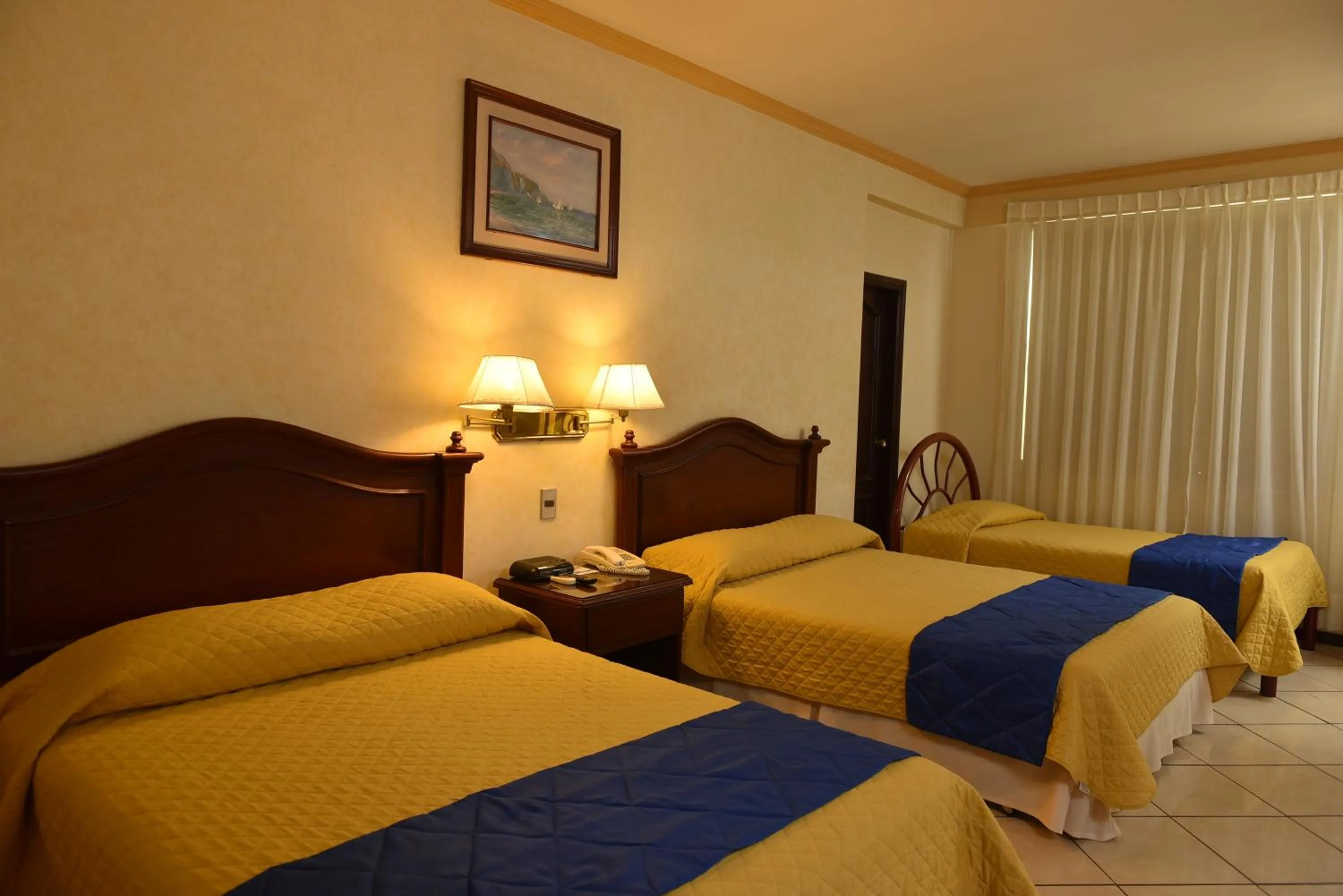 Bedroom in Hotel Continental Park