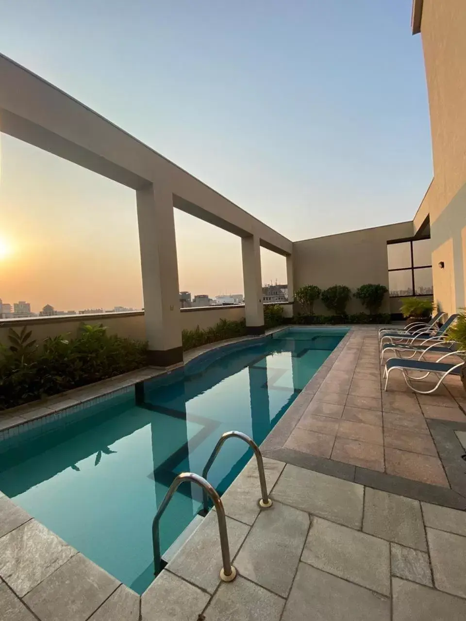 Swimming Pool in Double Tree by Hilton São Paulo Itaim