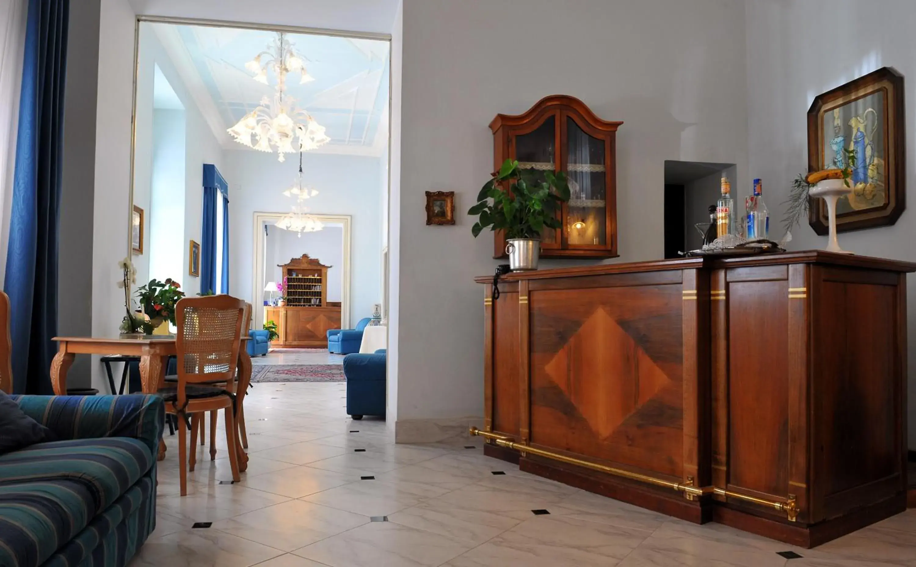 Lounge or bar in Grande Albergo Quattro Stagioni