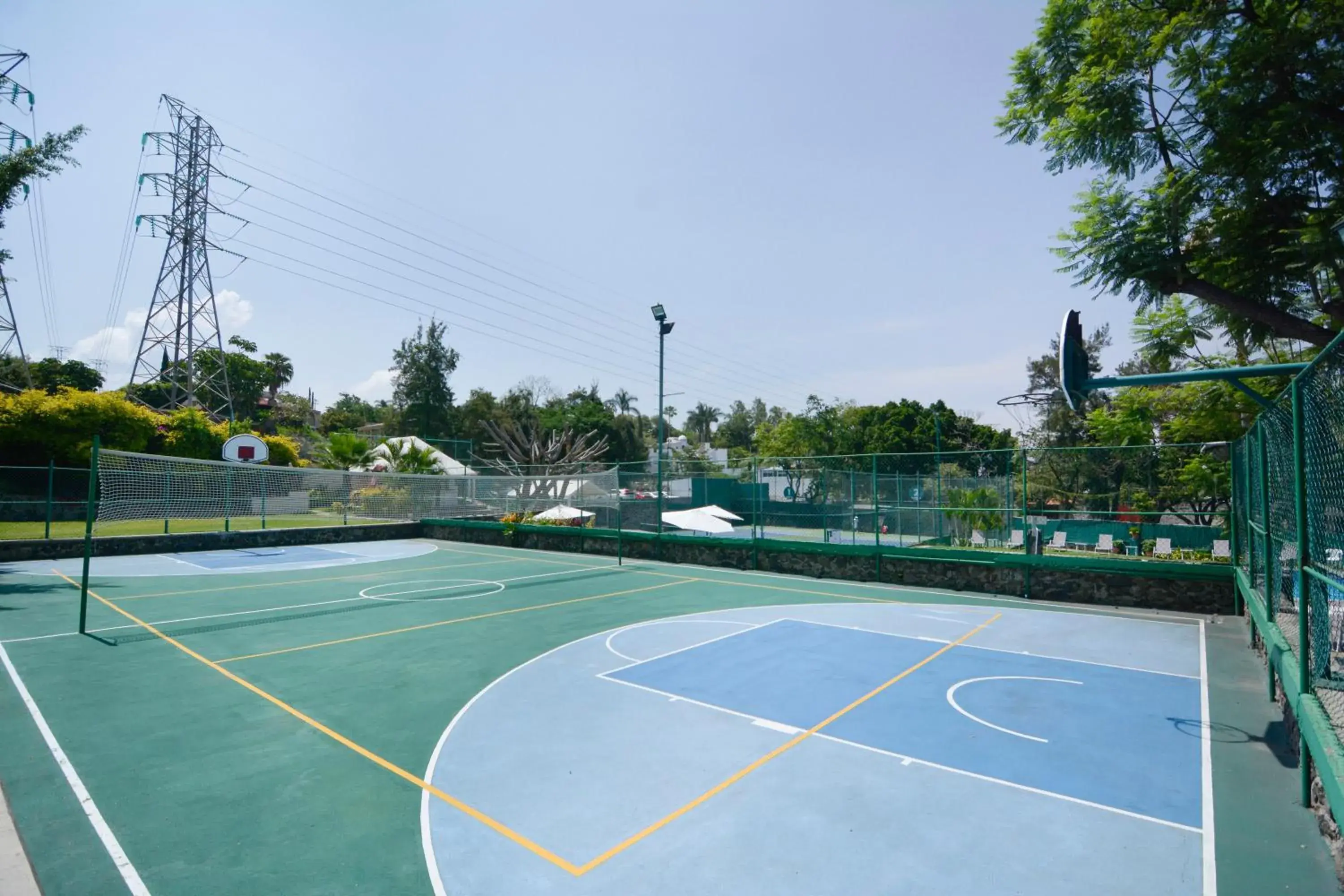 Activities, Tennis/Squash in Hotel Coral Cuernavaca Resort & Spa