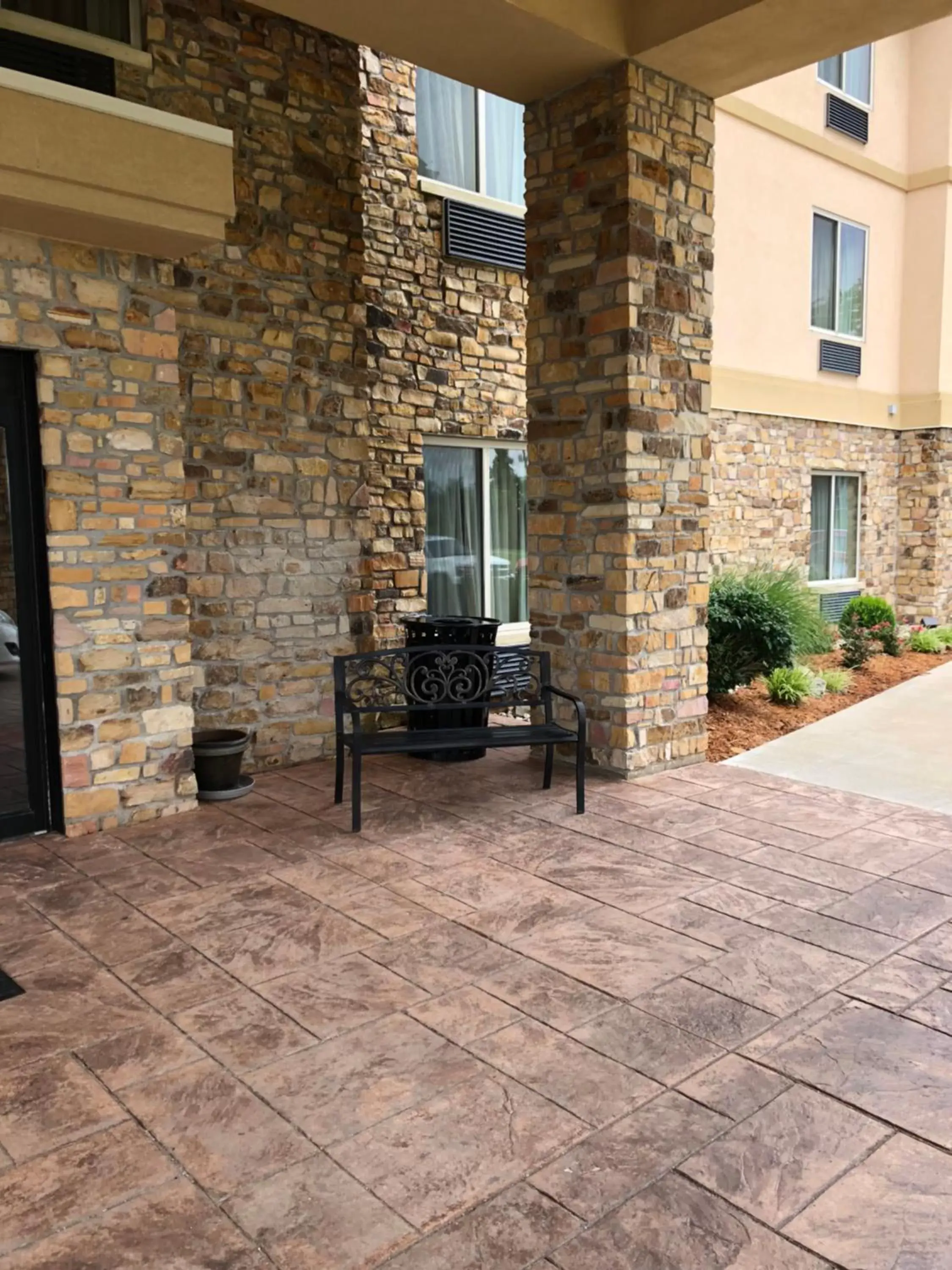 Facade/entrance, BBQ Facilities in Countryview Inn & Suites