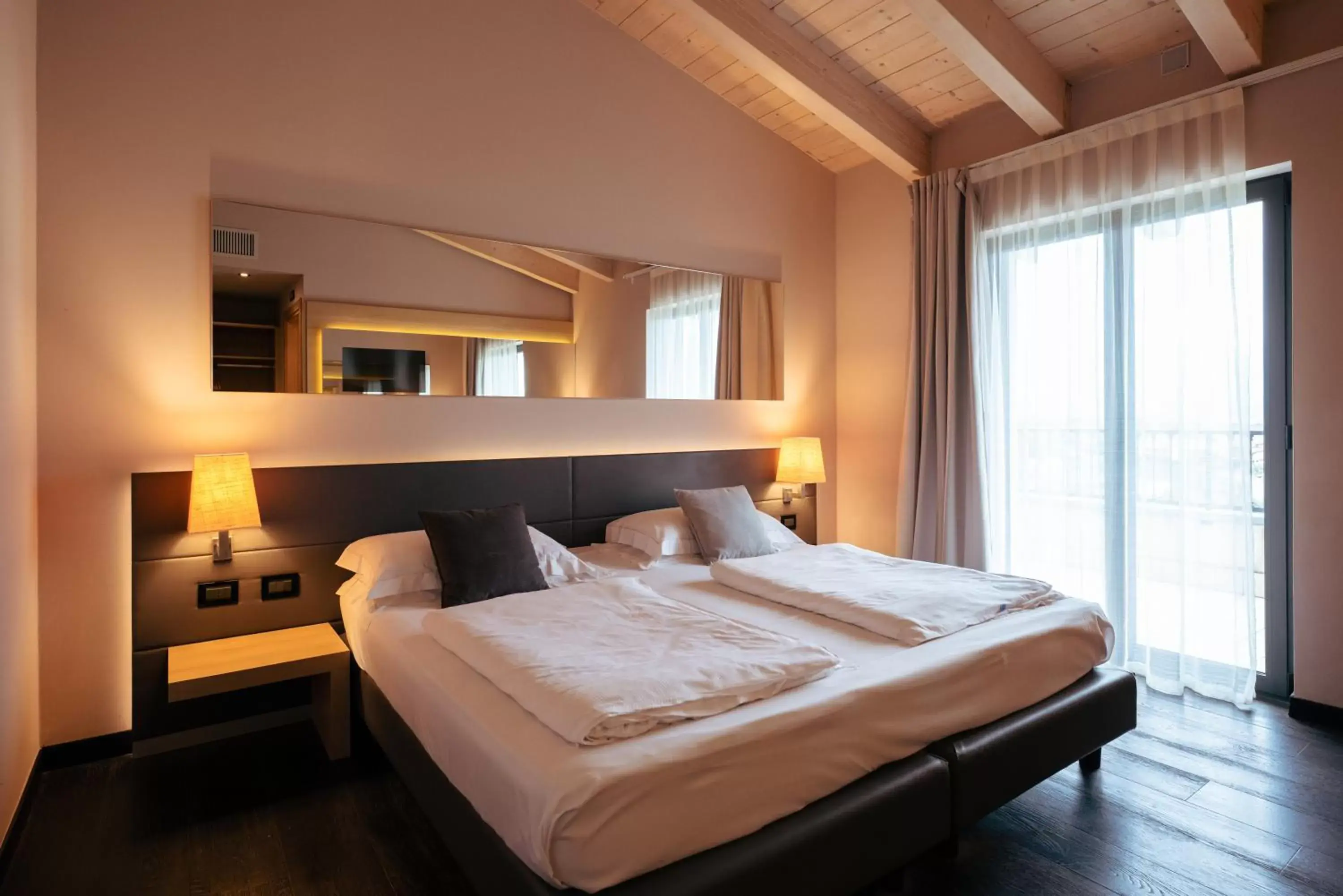 Bedroom, Bed in Hotel Resort Villa Luisa & Spa