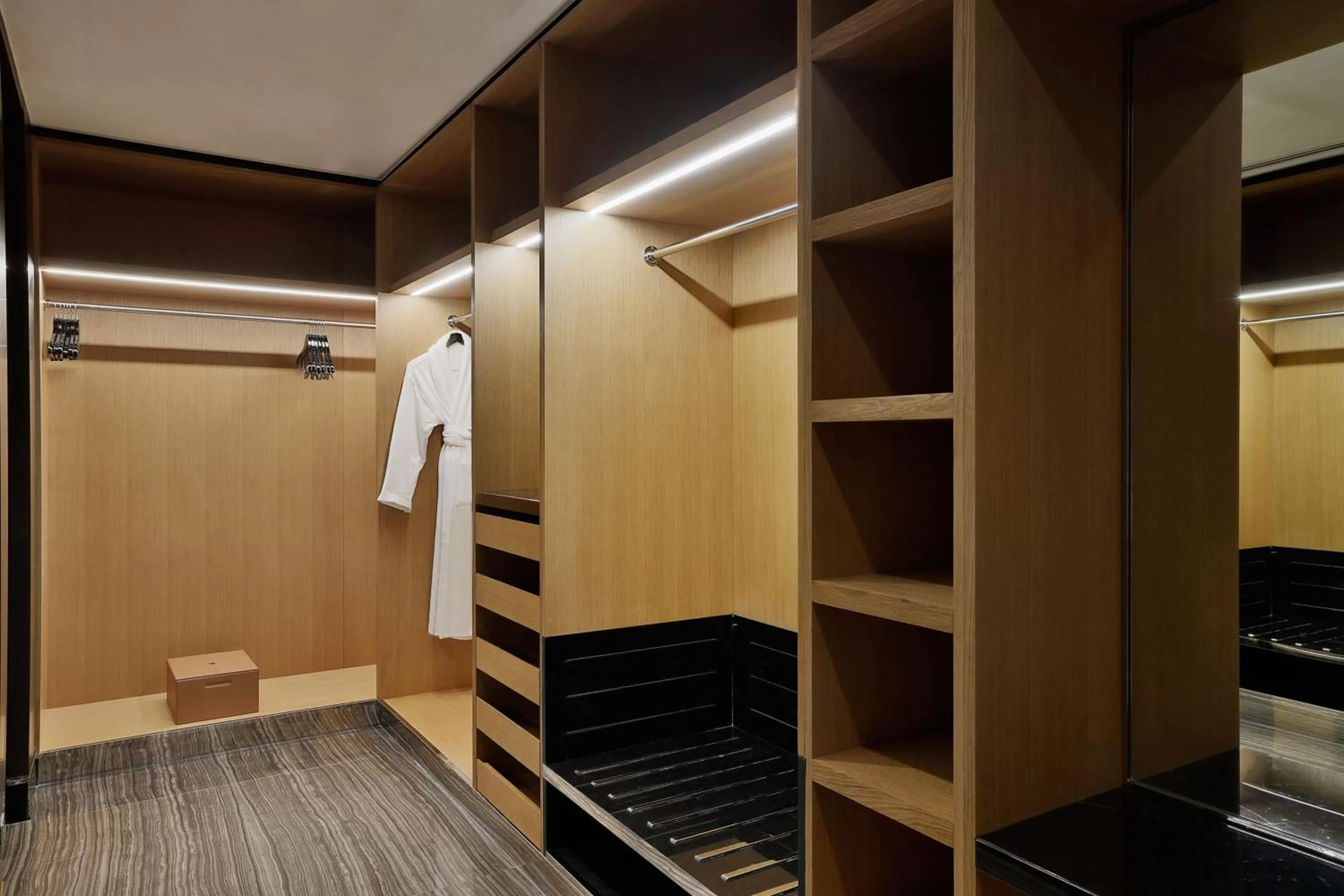 Photo of the whole room in Marriott Resort Palm Jumeirah, Dubai