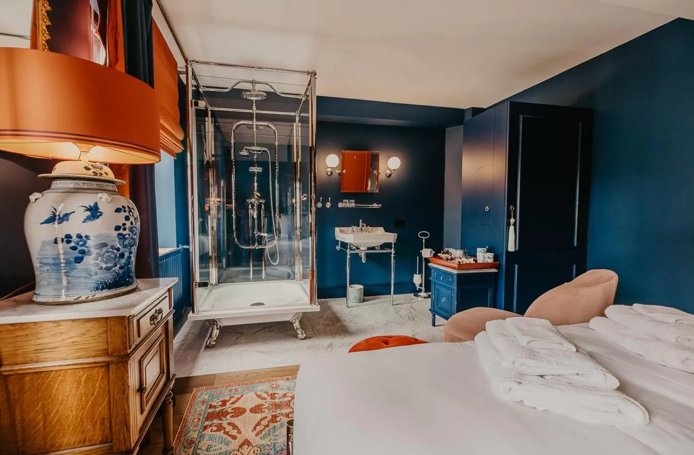 Photo of the whole room, Bed in Boutique Hotel Zeeuws-Meisje