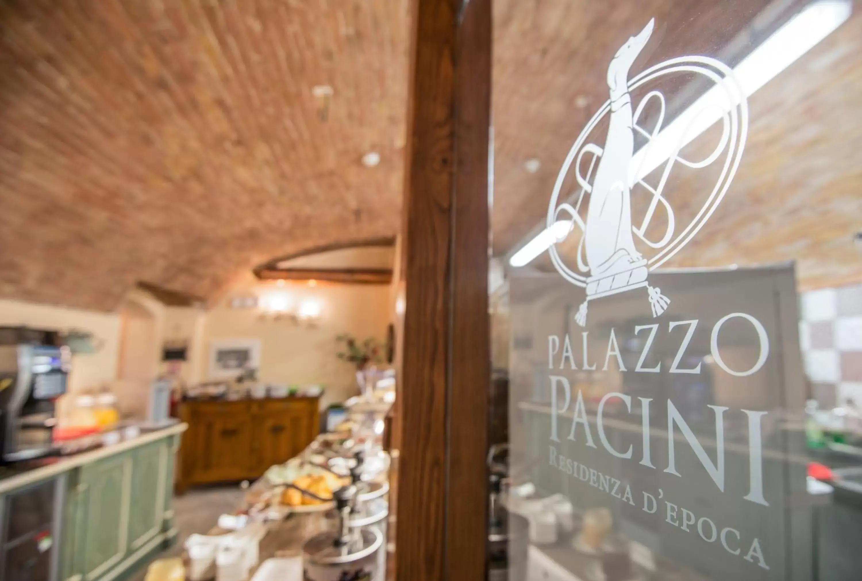 Breakfast, Restaurant/Places to Eat in Palazzo Pacini