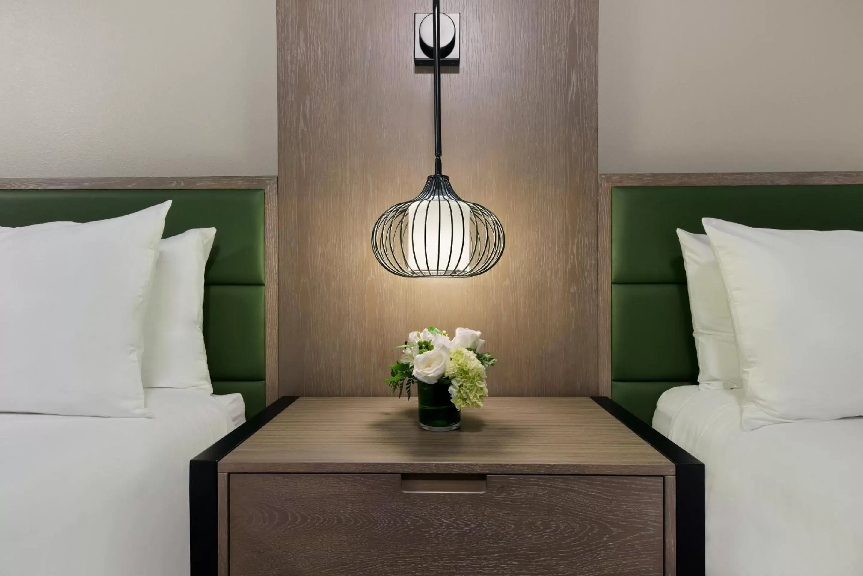 Bedroom, Bed in Oxford Suites Paso Robles Bedroom, Bed in Oxford Suites Paso Robles