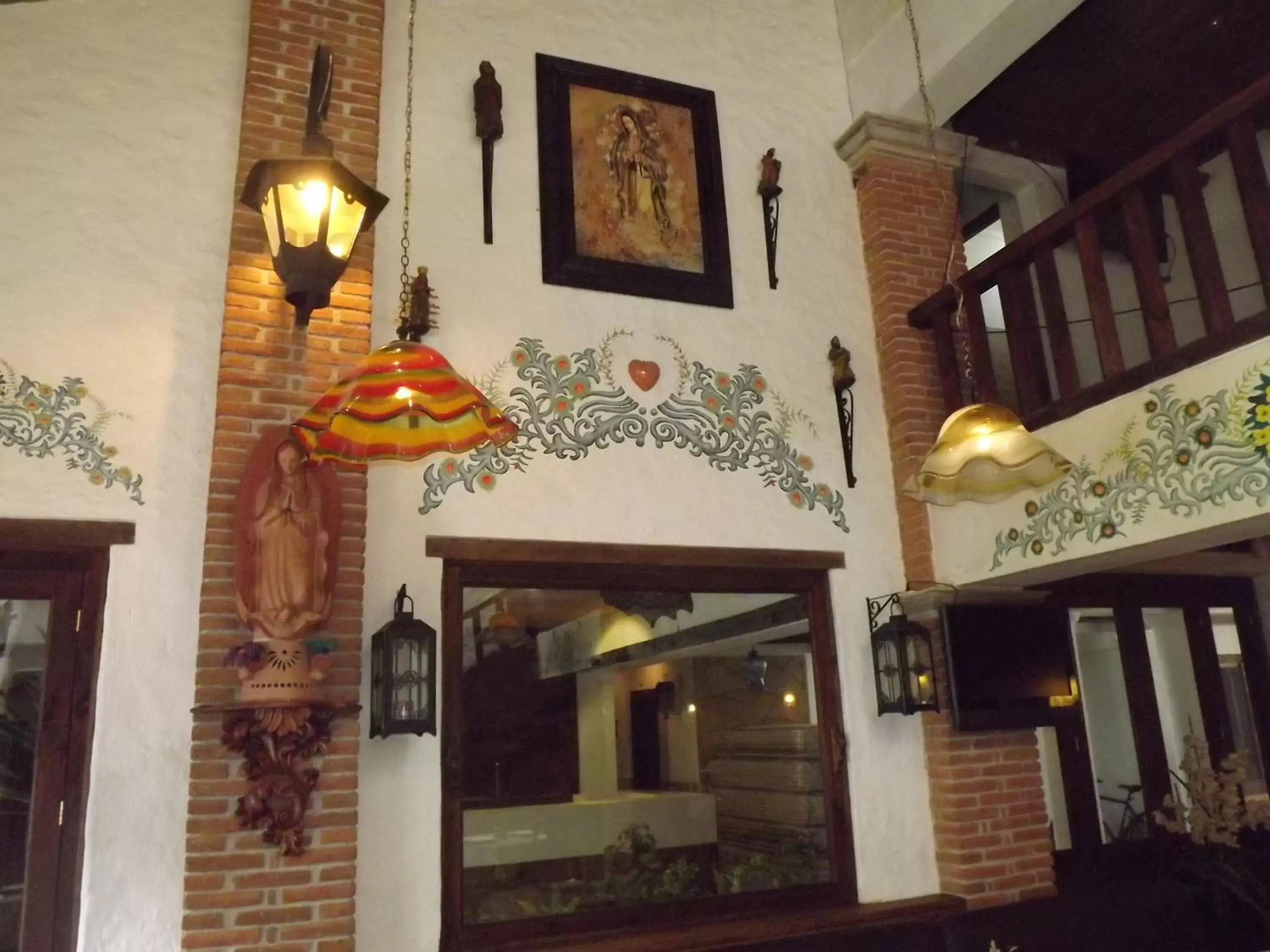 Restaurant/places to eat in Hotel Grand Maria