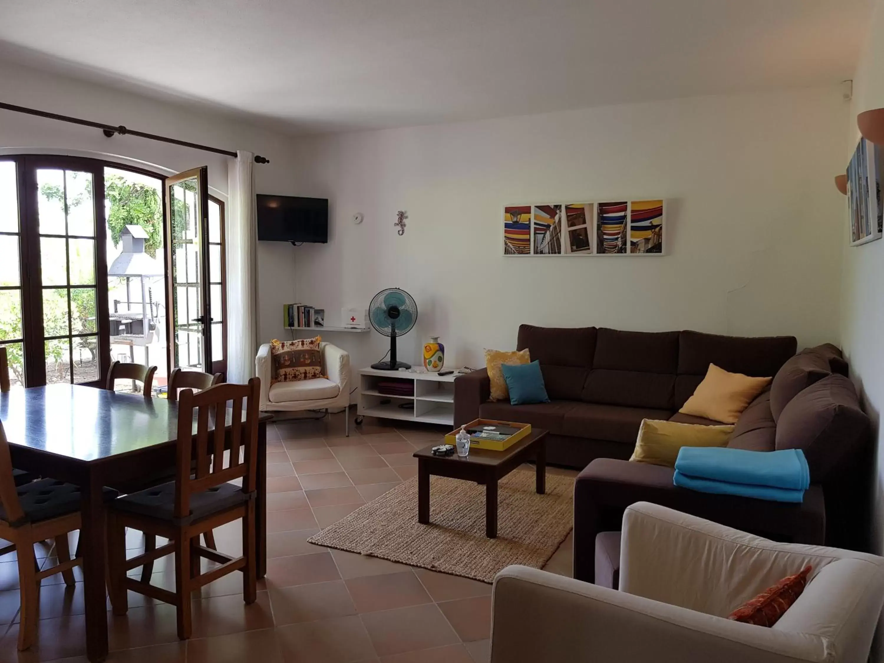 Seating Area in Monte-Bougainvillea