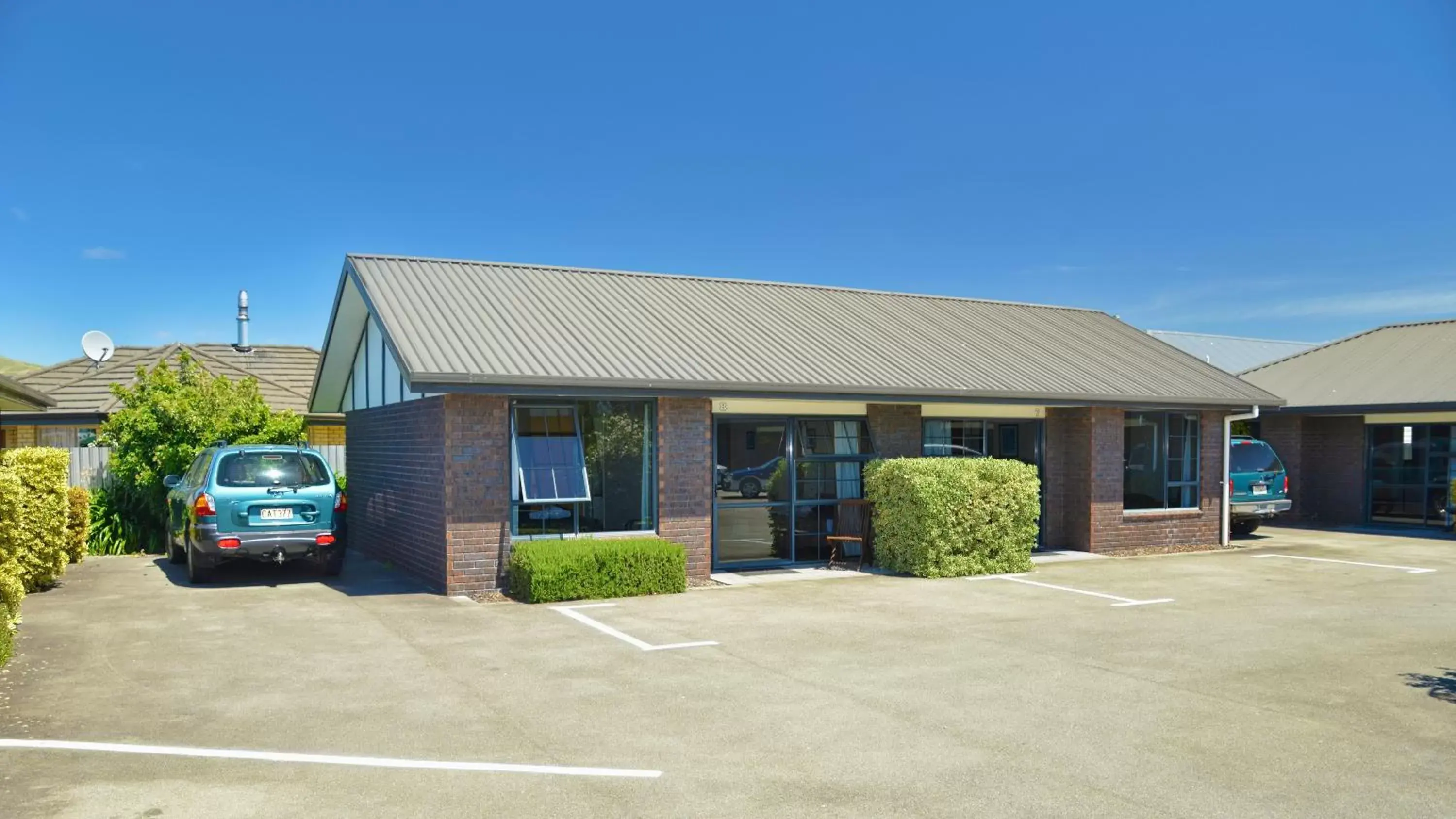 Facade/entrance, Property Building in Aston Court Motel