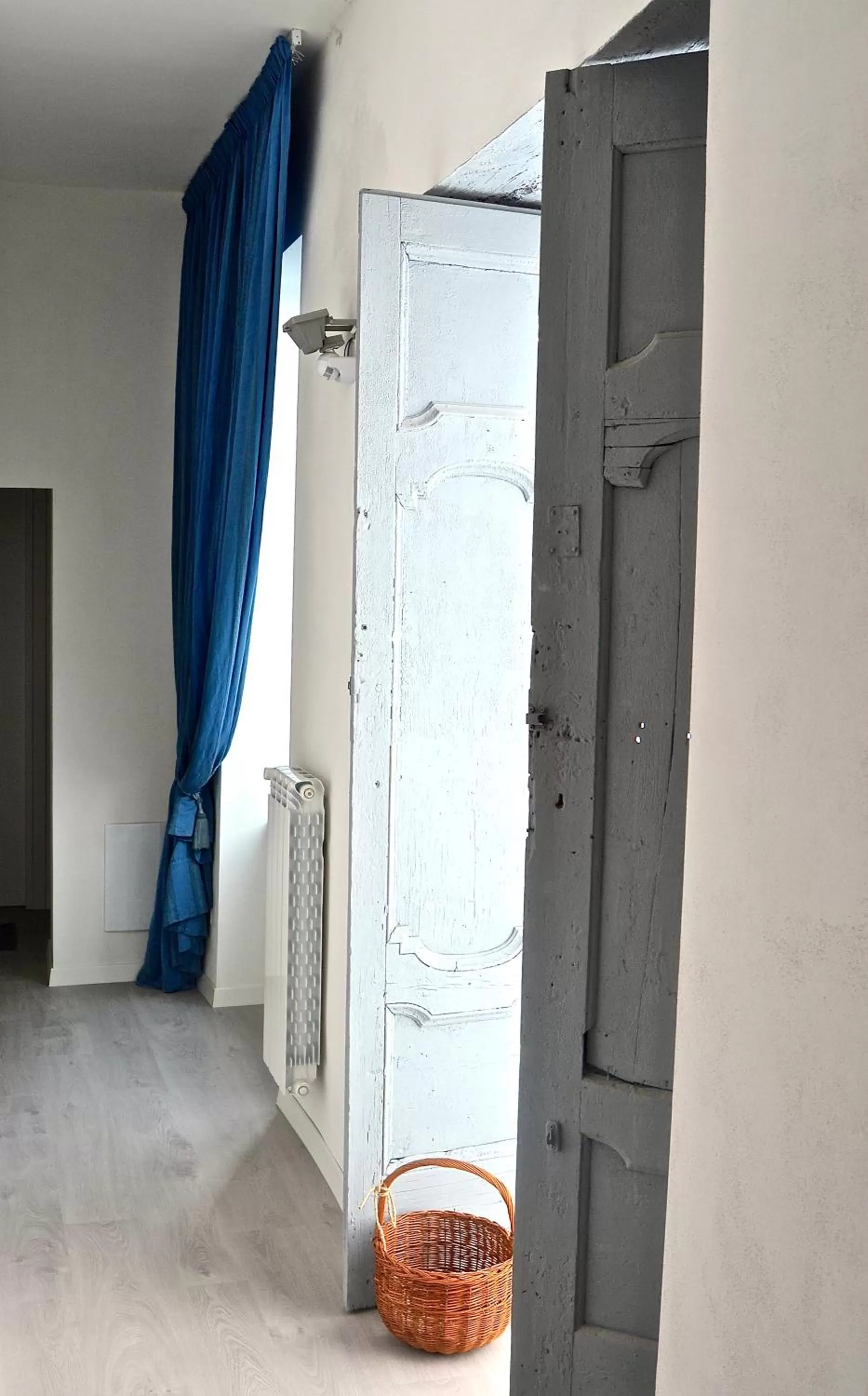 Decorative detail in Il Miracolo