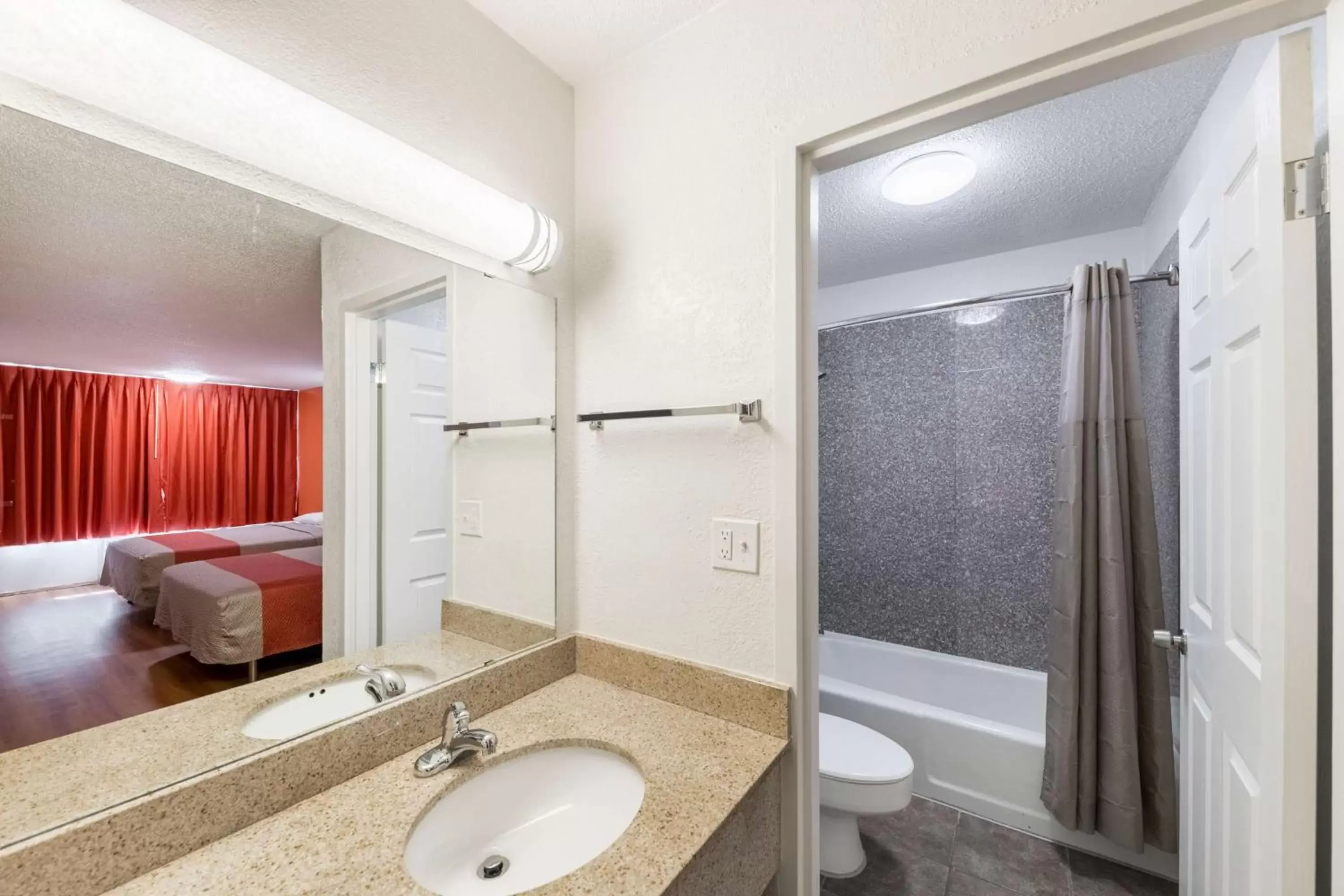 Shower, Bathroom in Motel 6-Oklahoma City, OK - Bricktown