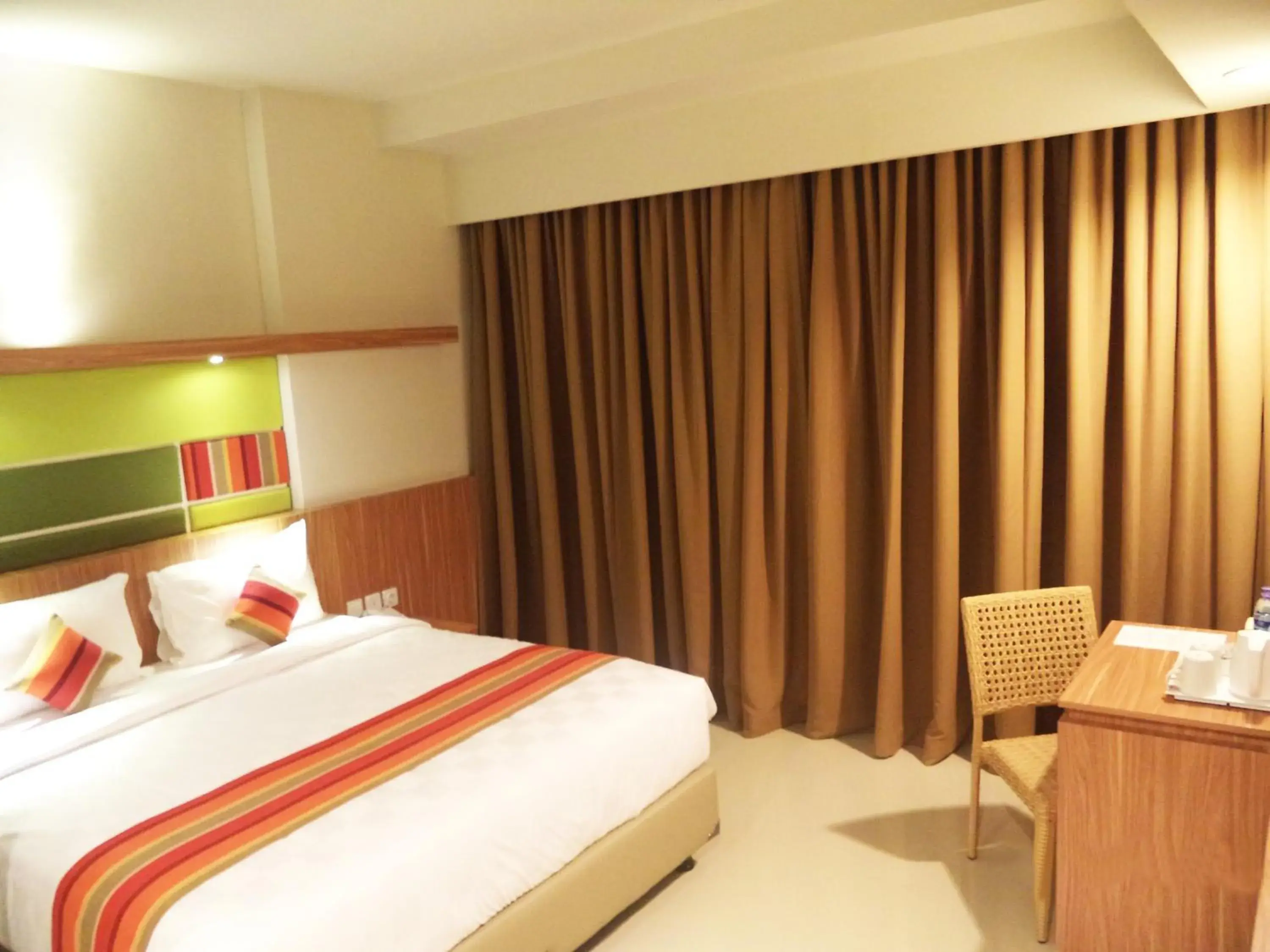 Photo of the whole room, Bed in Puspamaya Airport Hotel