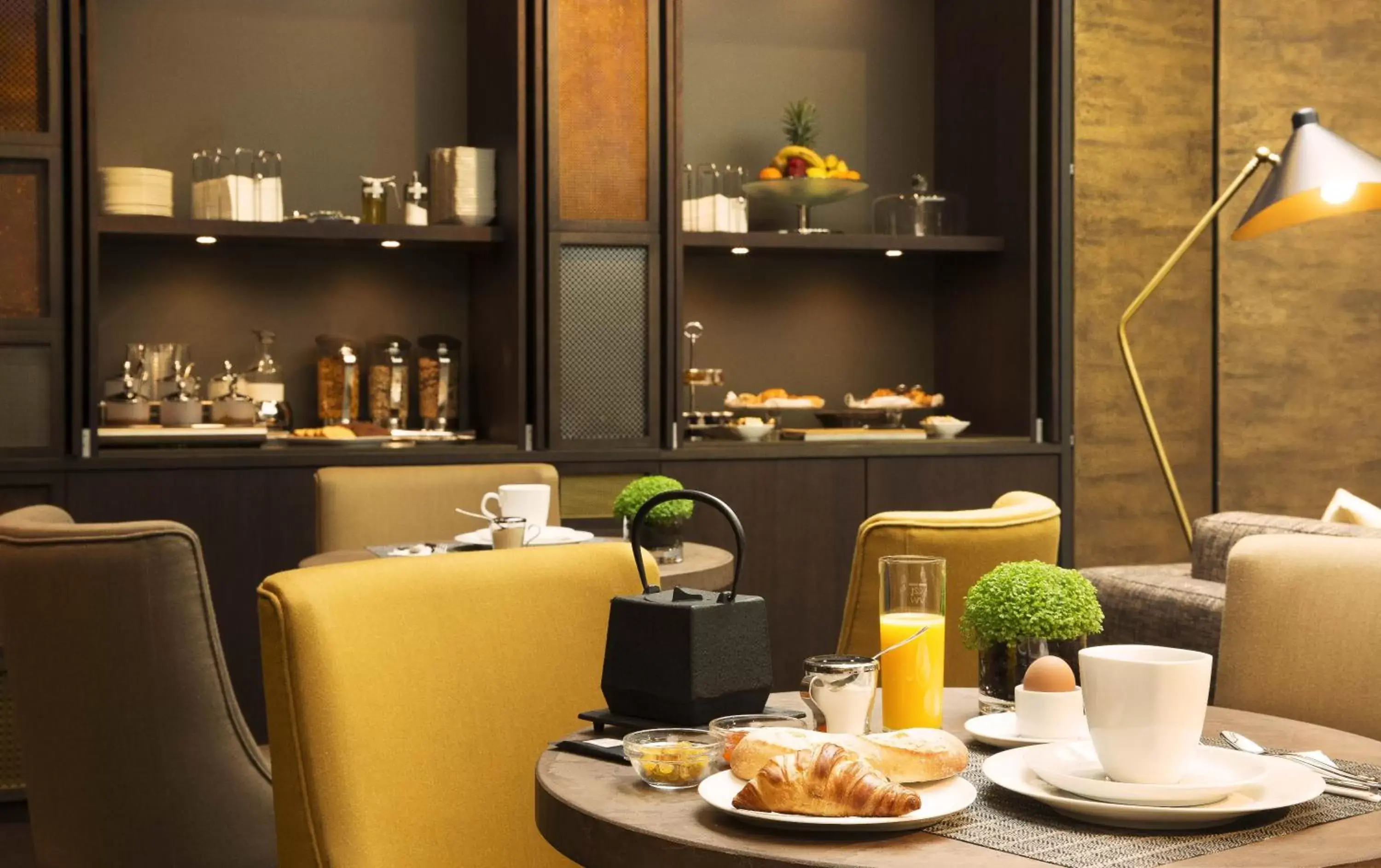 Buffet breakfast, Restaurant/Places to Eat in Hotel Villa Saxe Eiffel