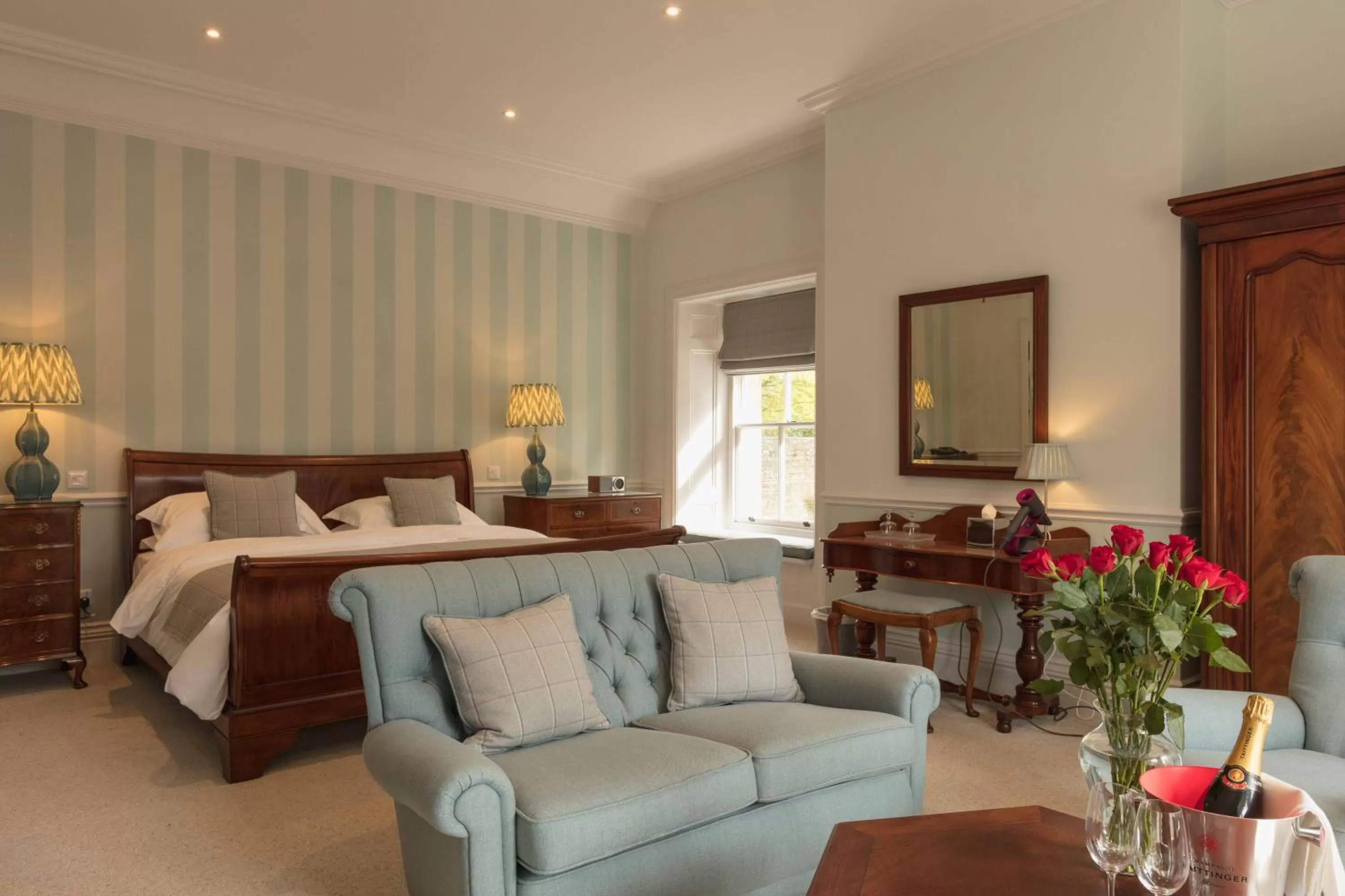 Bedroom, Bed in Farlam Hall Hotel & Restaurant