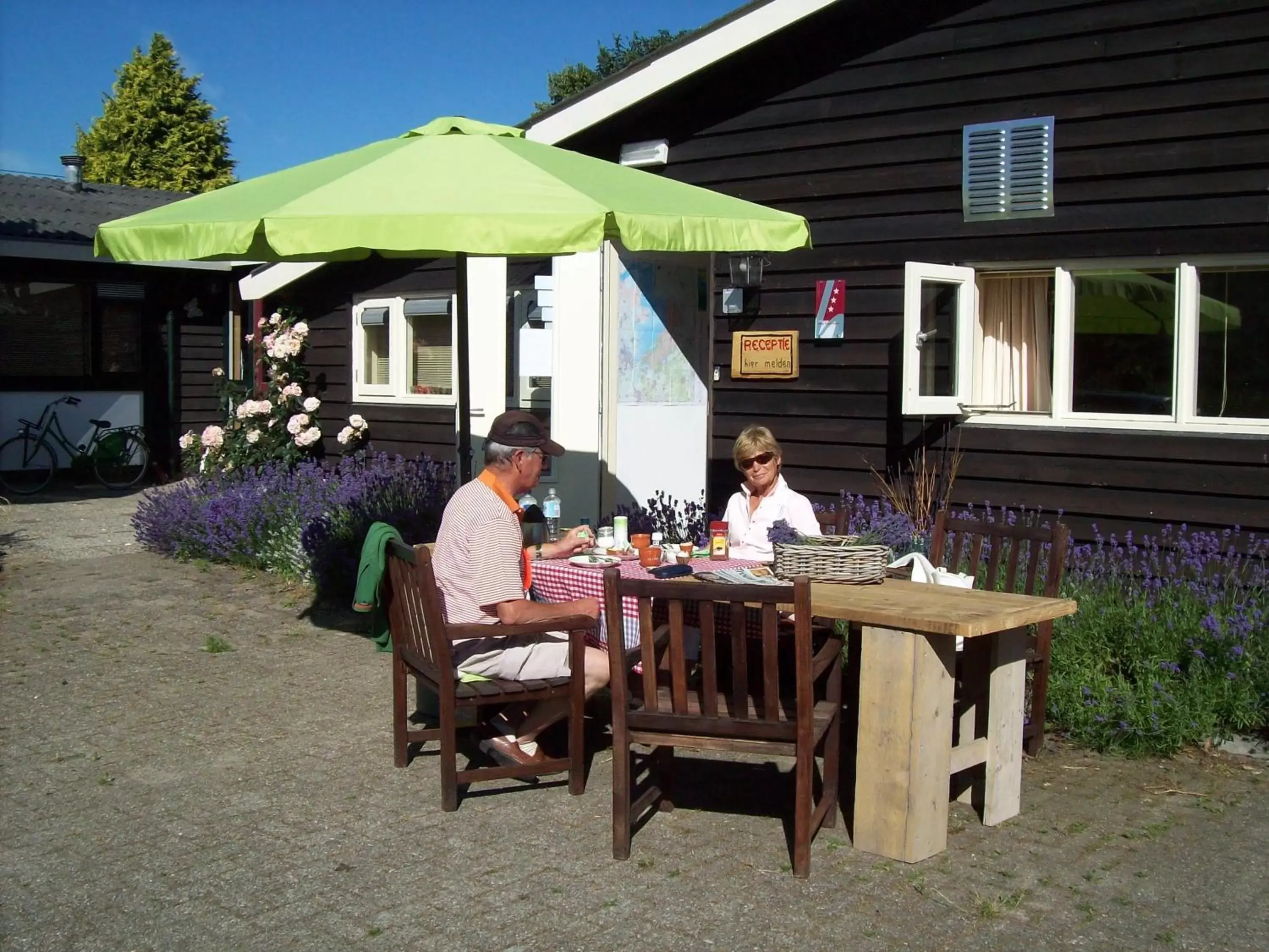 Facade/entrance, Restaurant/Places to Eat in De Sternhof