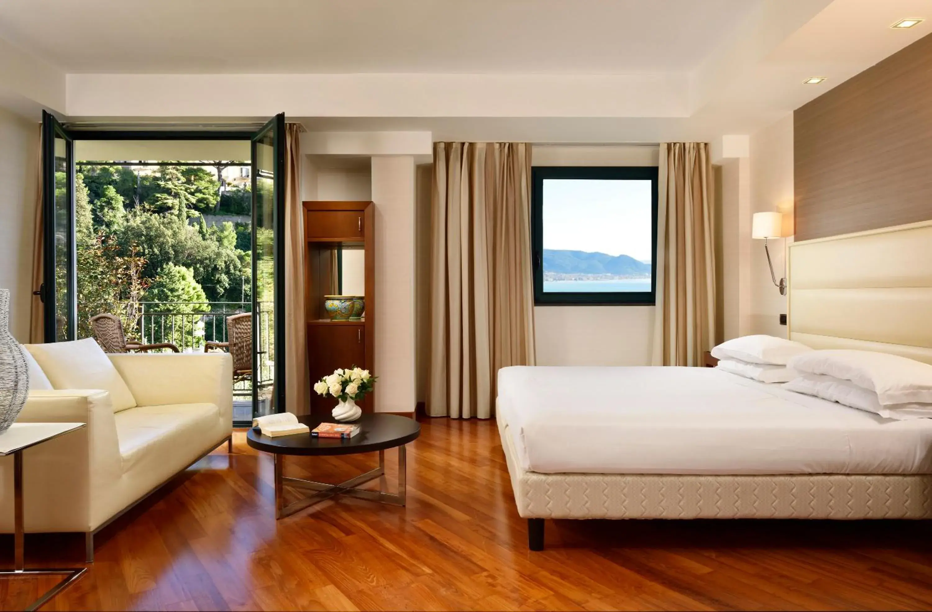 Photo of the whole room, Bed in Hotel Raito Wellness & SPA Photo of the whole room, Bed in Hotel Raito Wellness & SPA