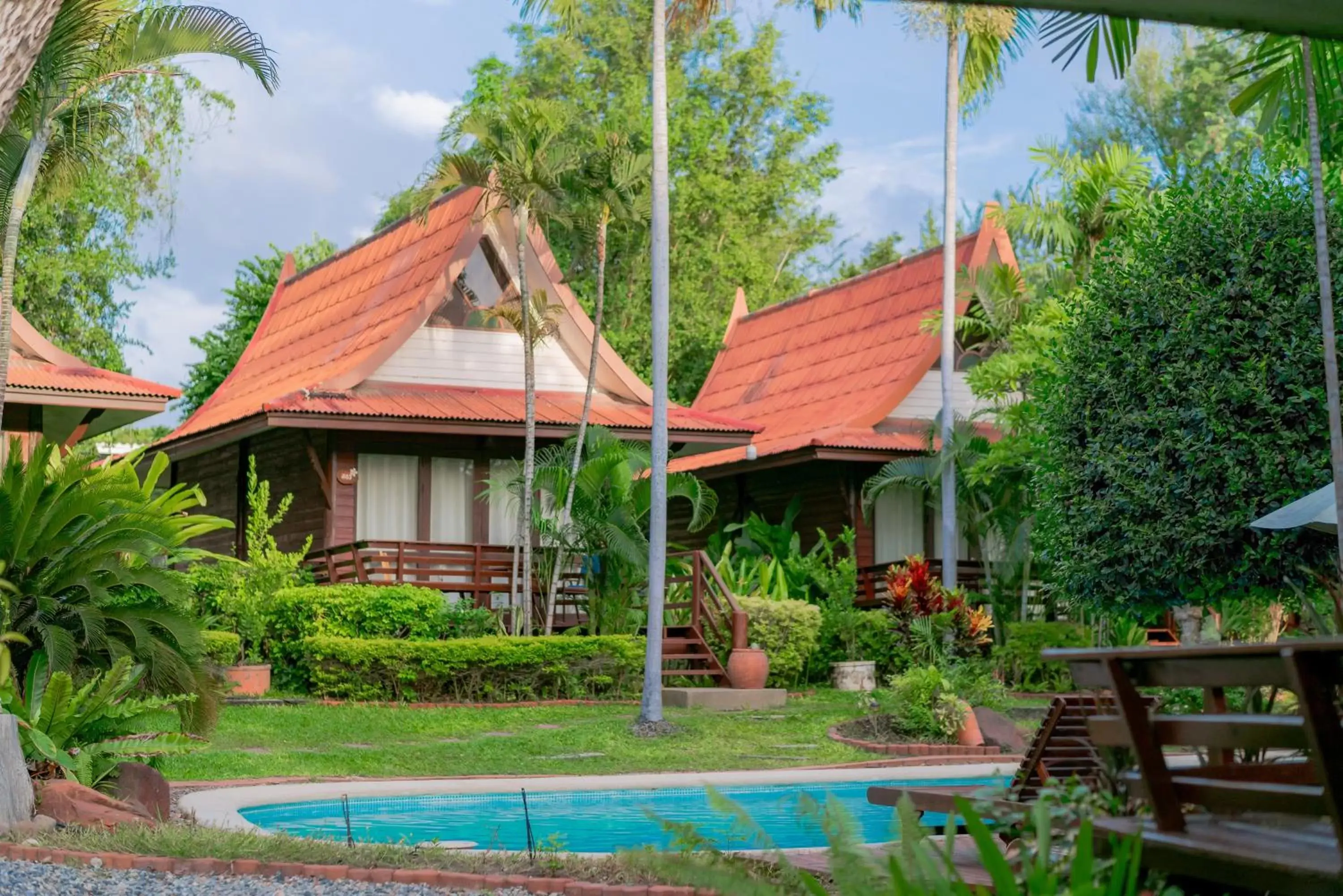 Garden view, Swimming Pool in Baan Duangkaew Resort