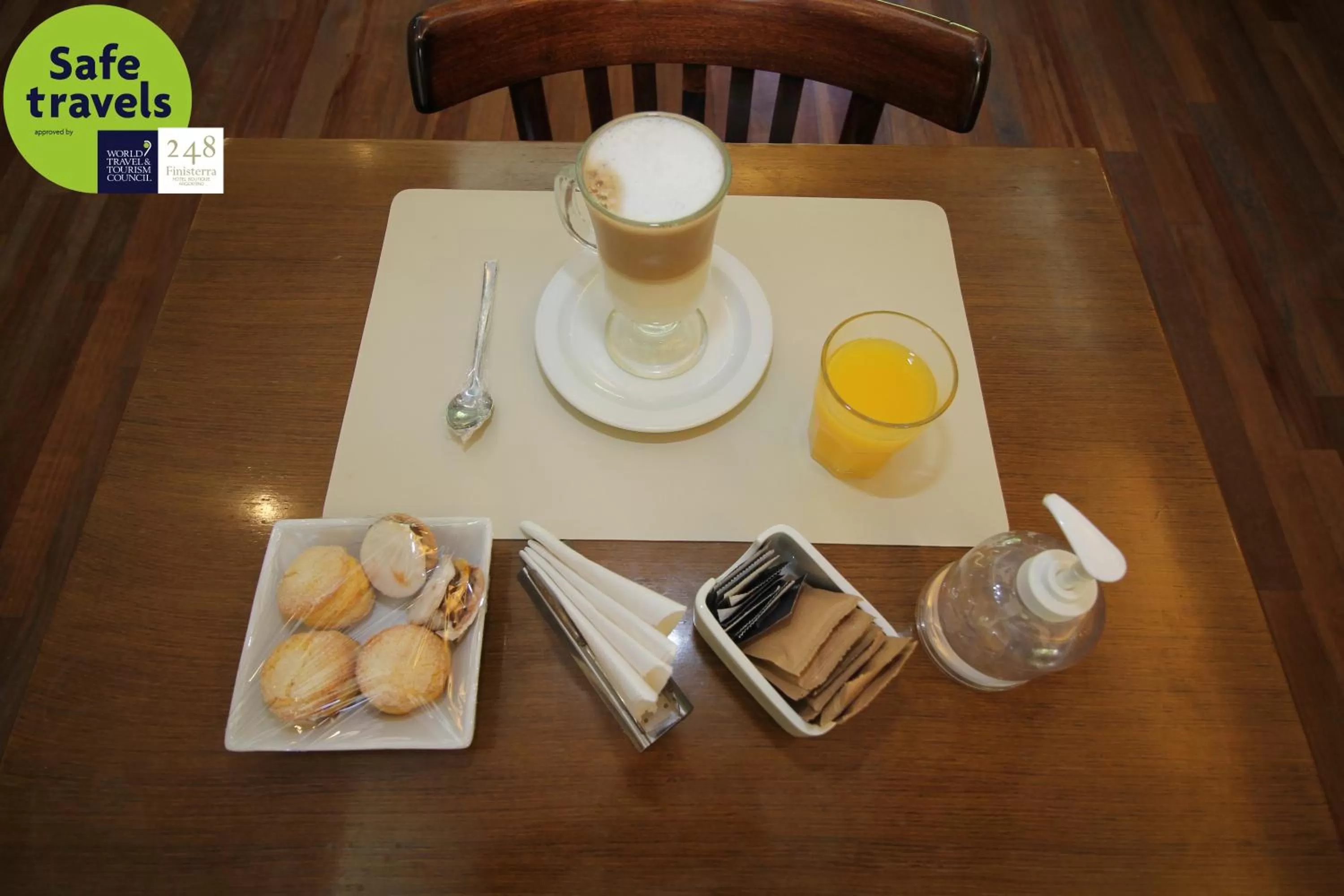 Breakfast in 248 Finisterra