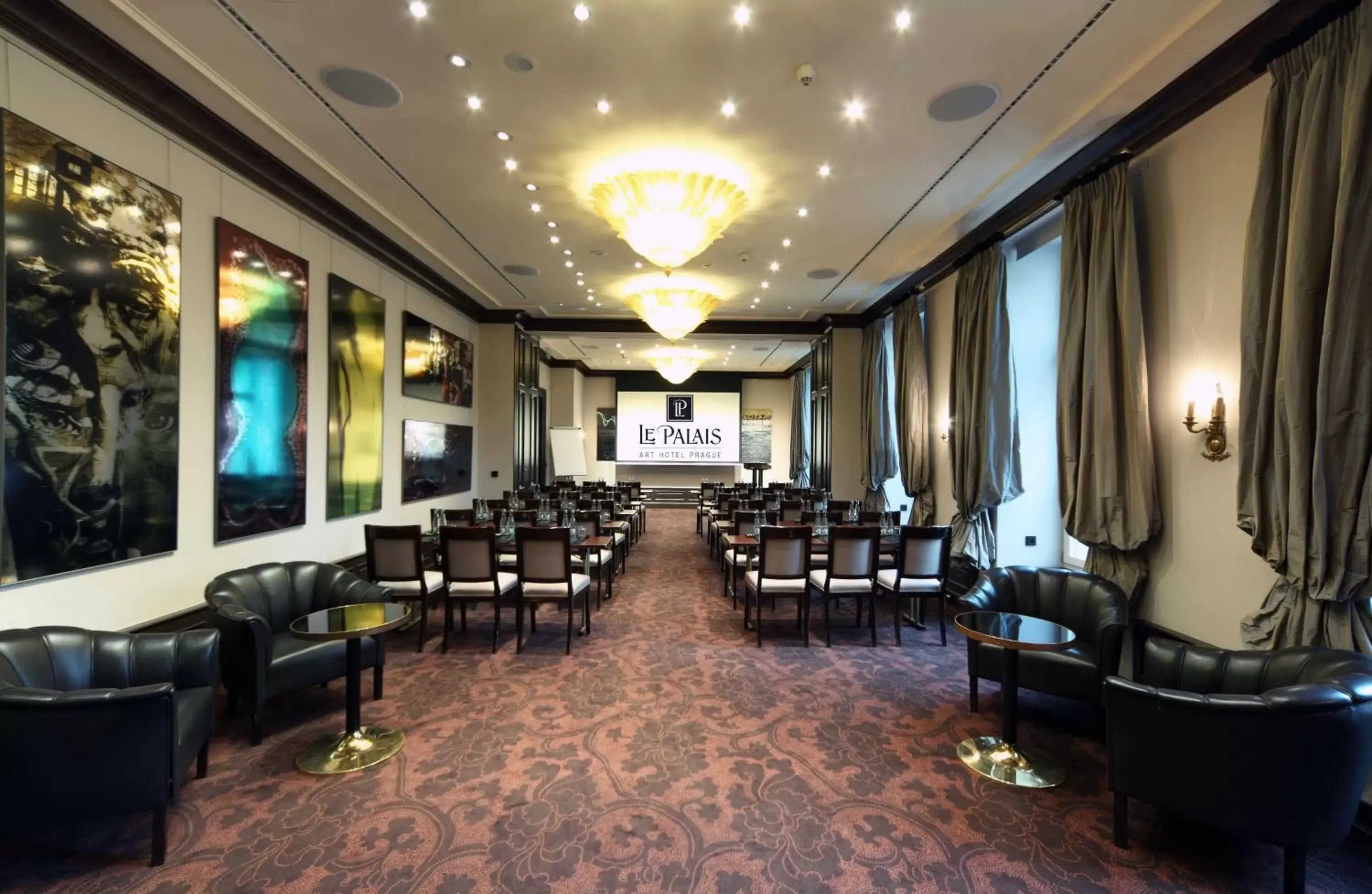 Meeting/conference room, Restaurant/Places to Eat in Le Palais Art Hotel Prague