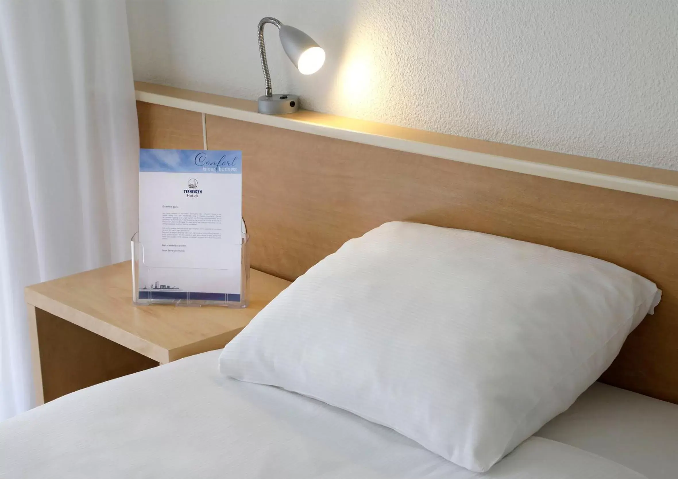 Bed in City hotel Terneuzen