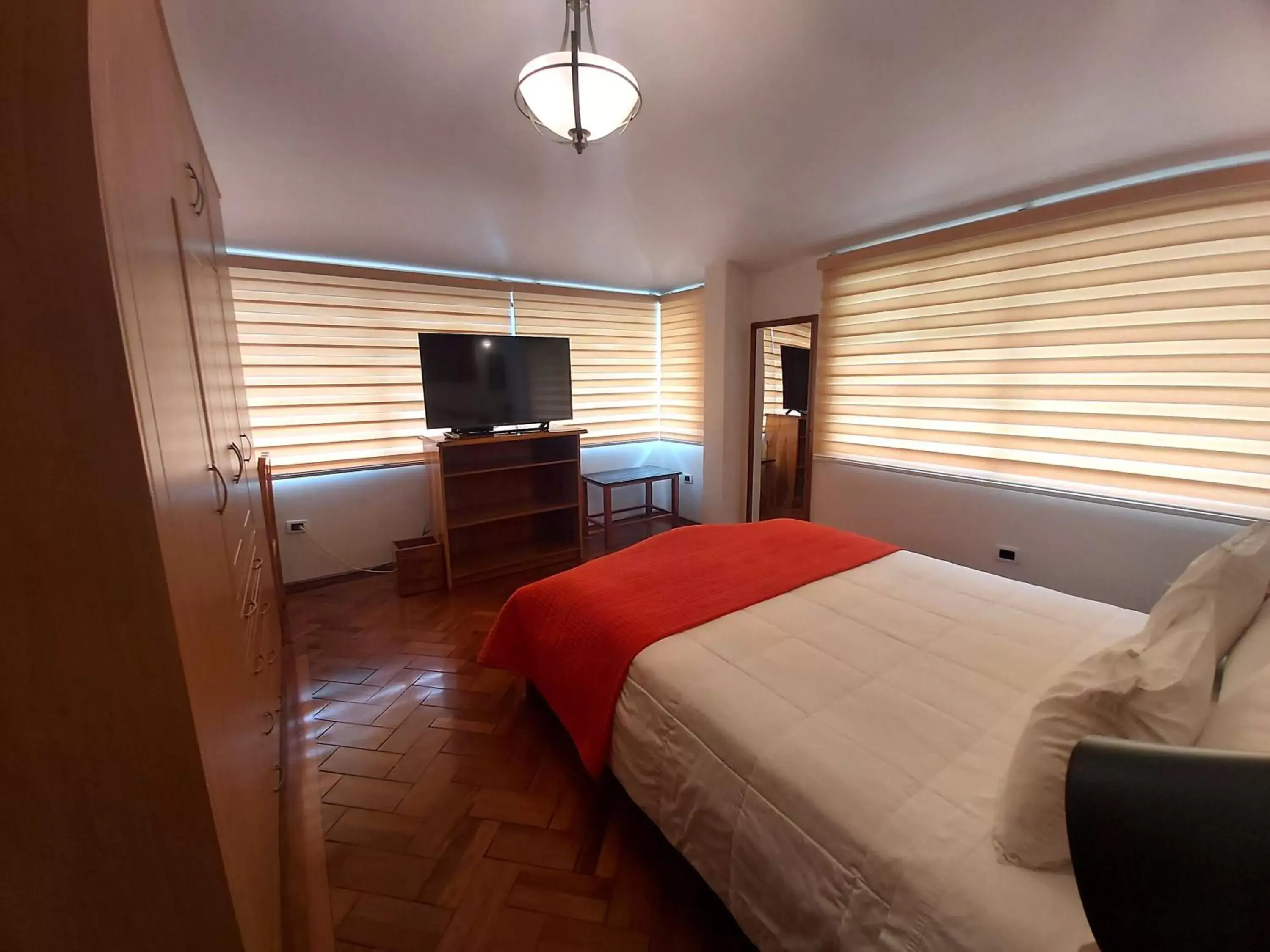 Deluxe Queen Room - single occupancy in Mirador de Bellavista Riobamba Deluxe Queen Room - single occupancy in Mirador de Bellavista Riobamba