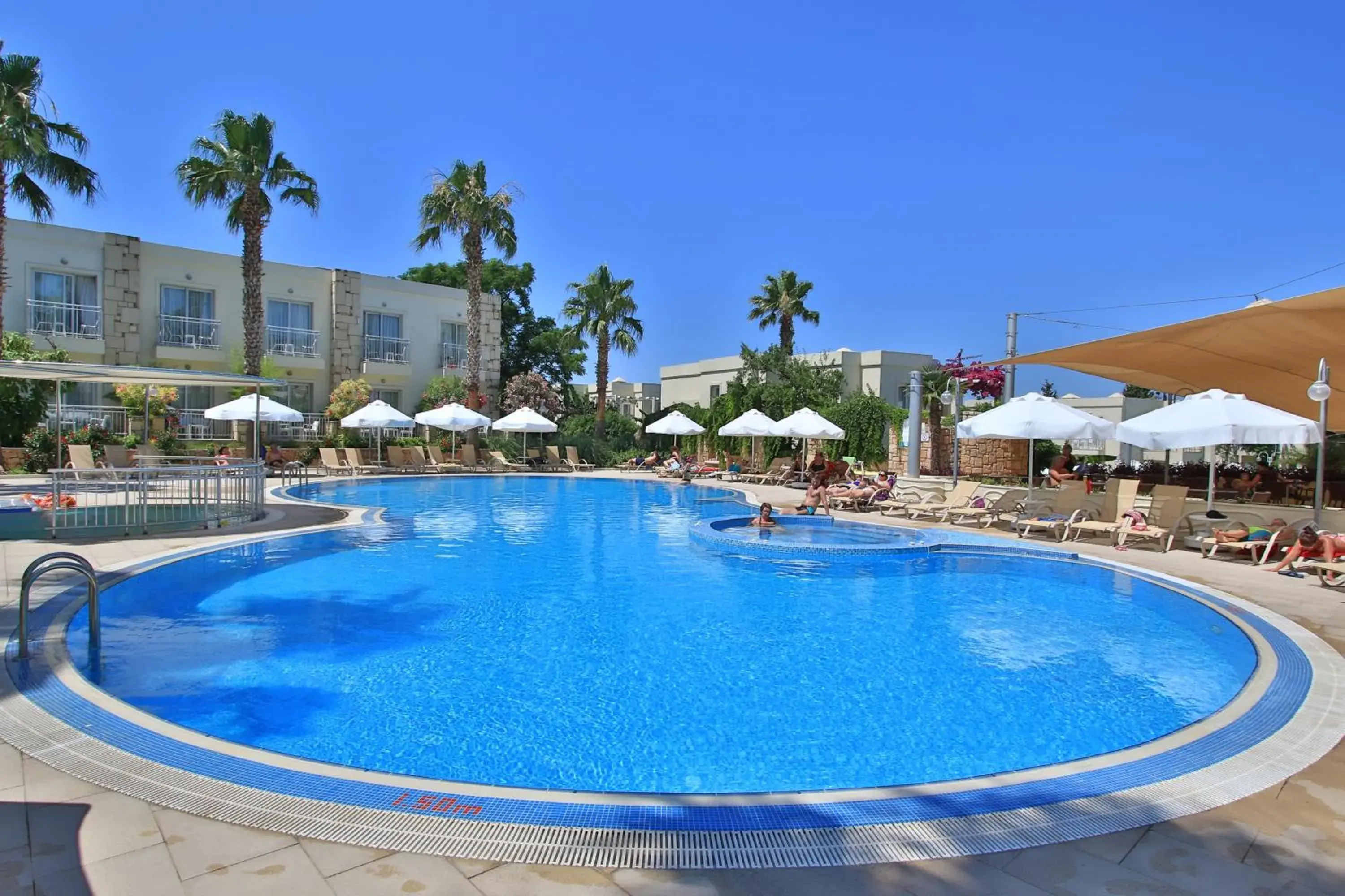 Pool view, Swimming Pool in Mandarin Resort & Spa