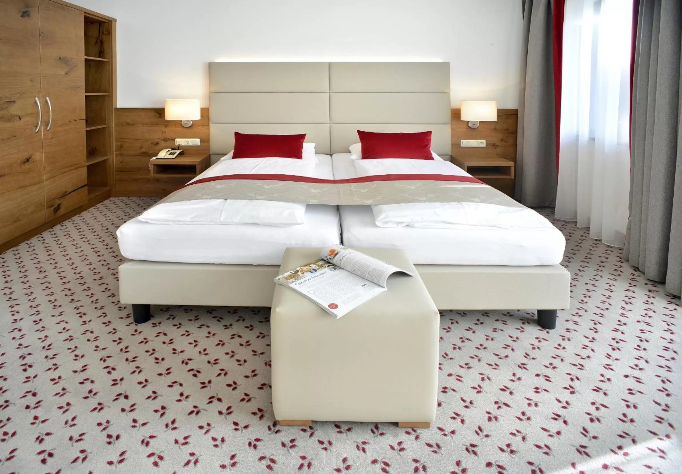 Bed in Hotel Brückenwirt