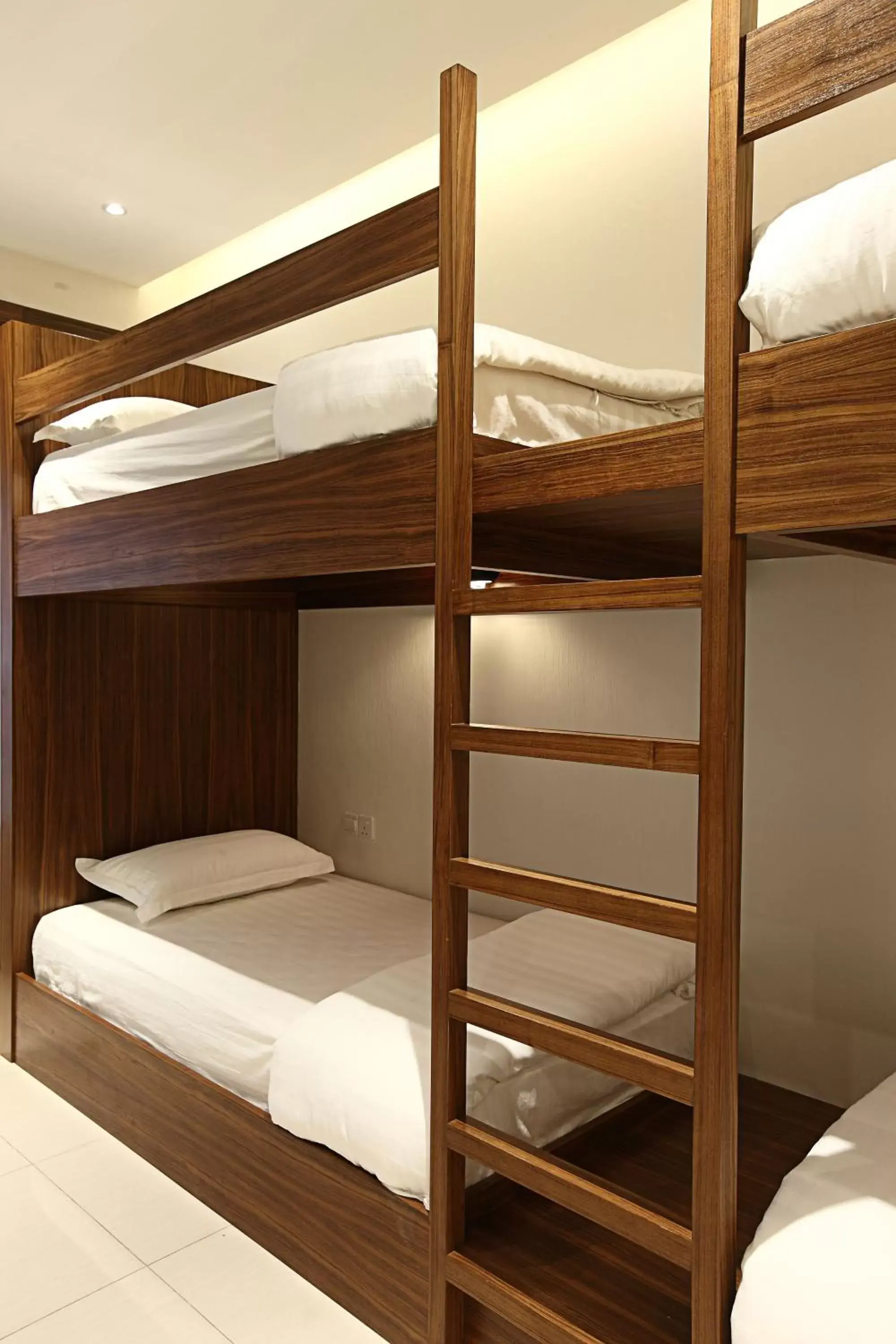 Bed, Bunk Bed in Sri Enstek Hotel KLIA, KLIA 2 & F1