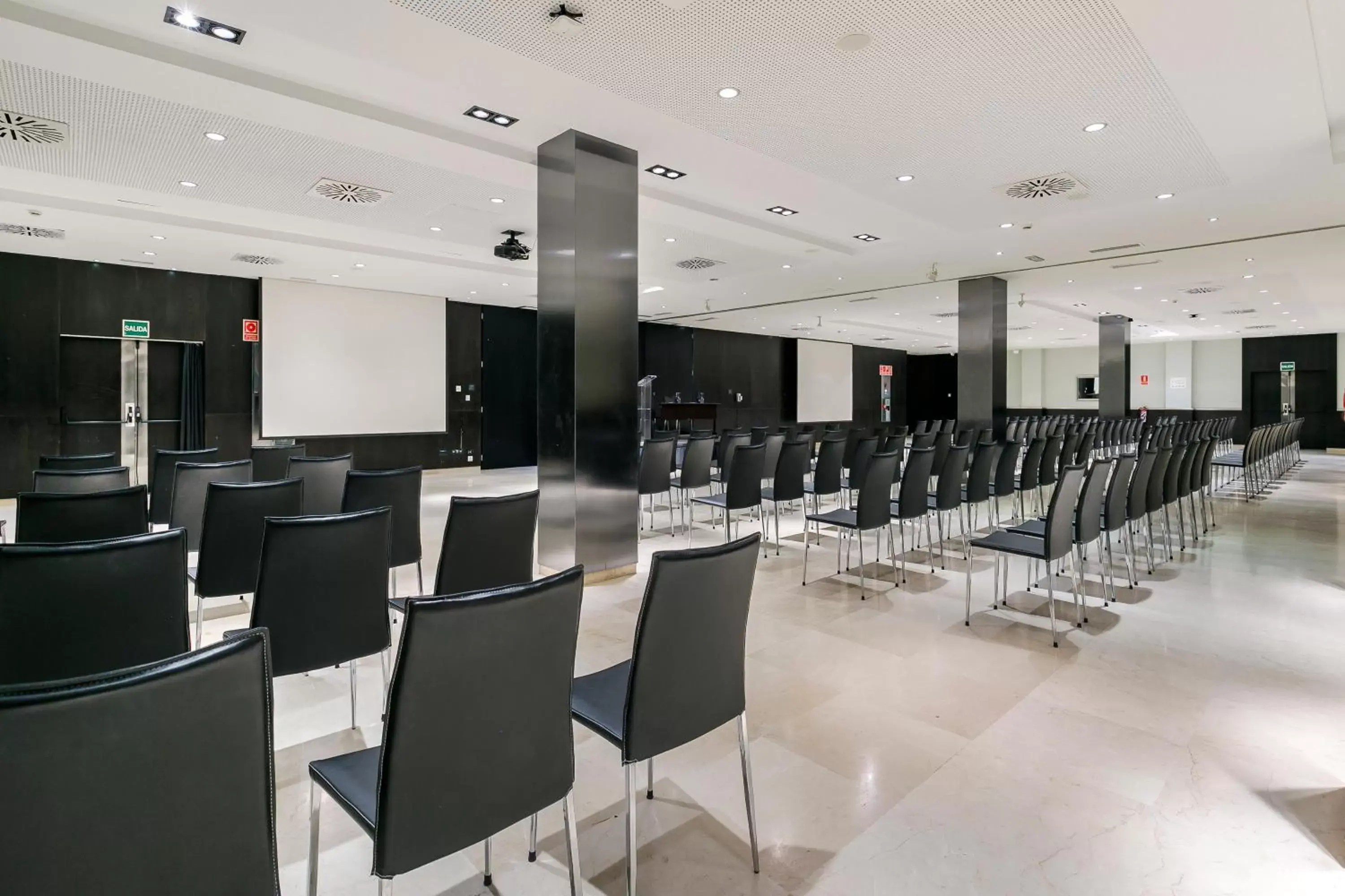 Meeting/conference room in Sol Principe