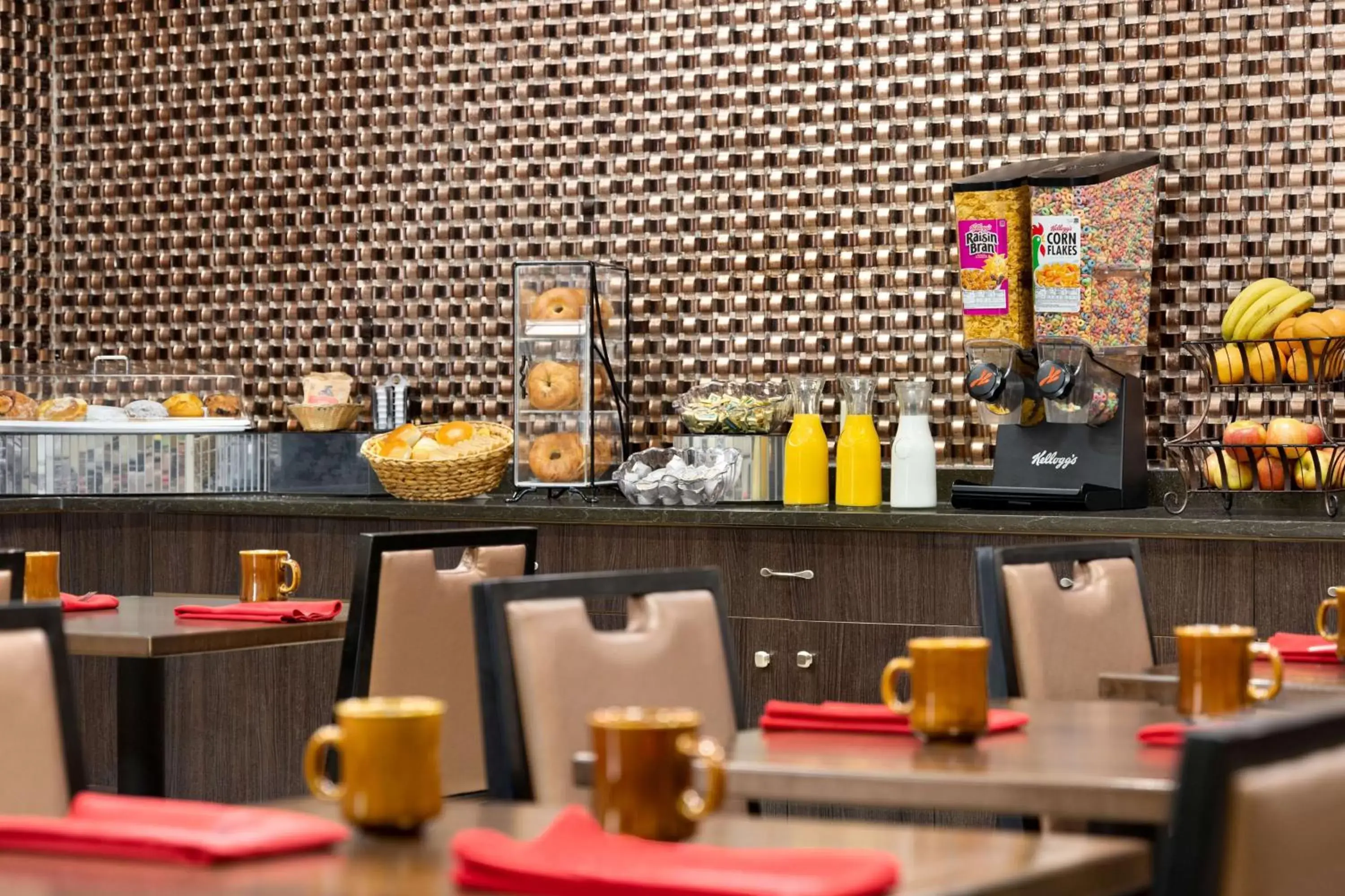 Restaurant/places to eat in Wyndham Garden Totowa Restaurant/places to eat in Wyndham Garden Totowa