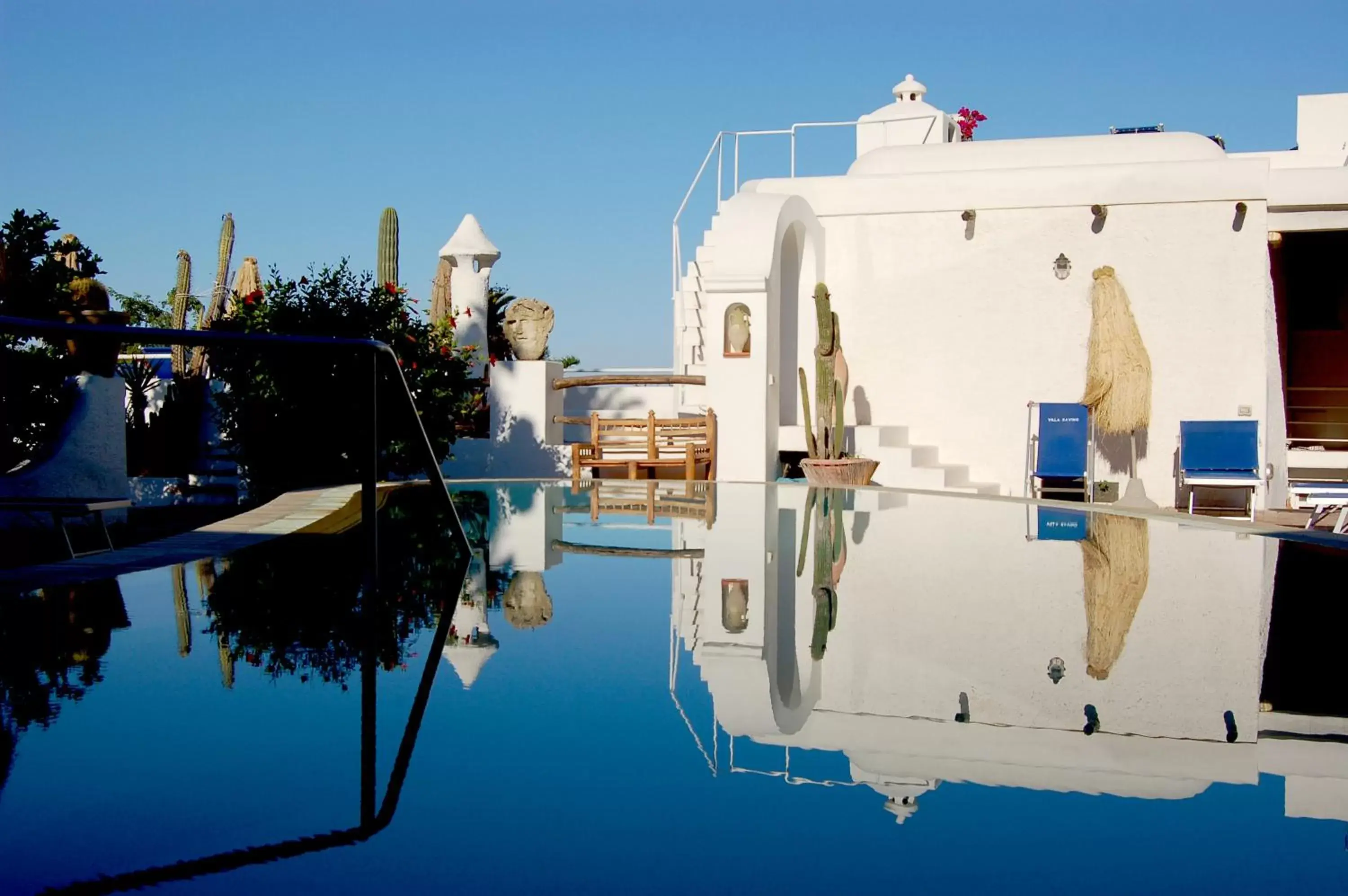 Garden, Swimming Pool in Villa Ravino Aparthotel