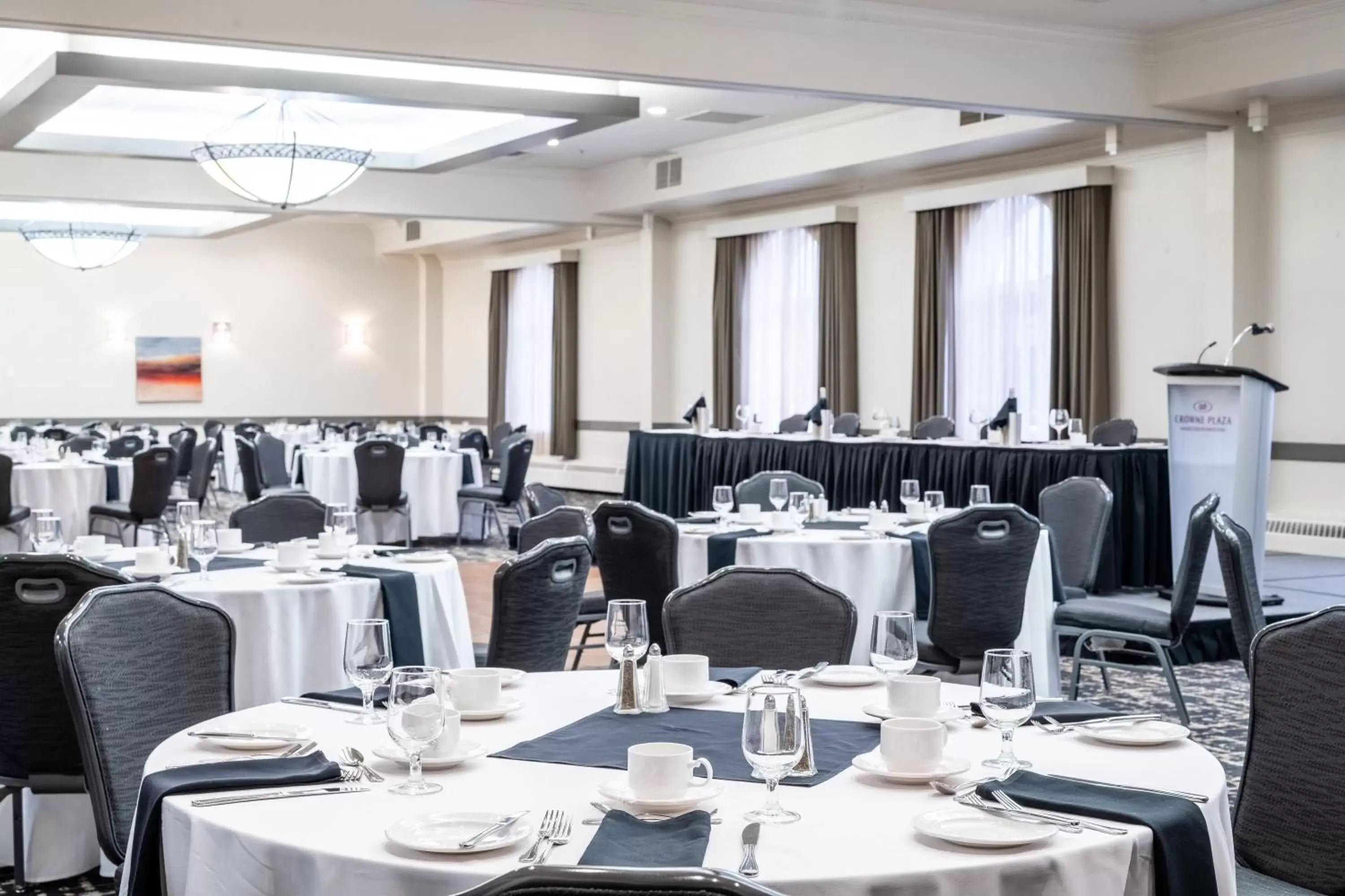 Banquet/Function facilities, Restaurant/Places to Eat in Crowne Plaza Hotel Moncton Downtown, an IHG Hotel