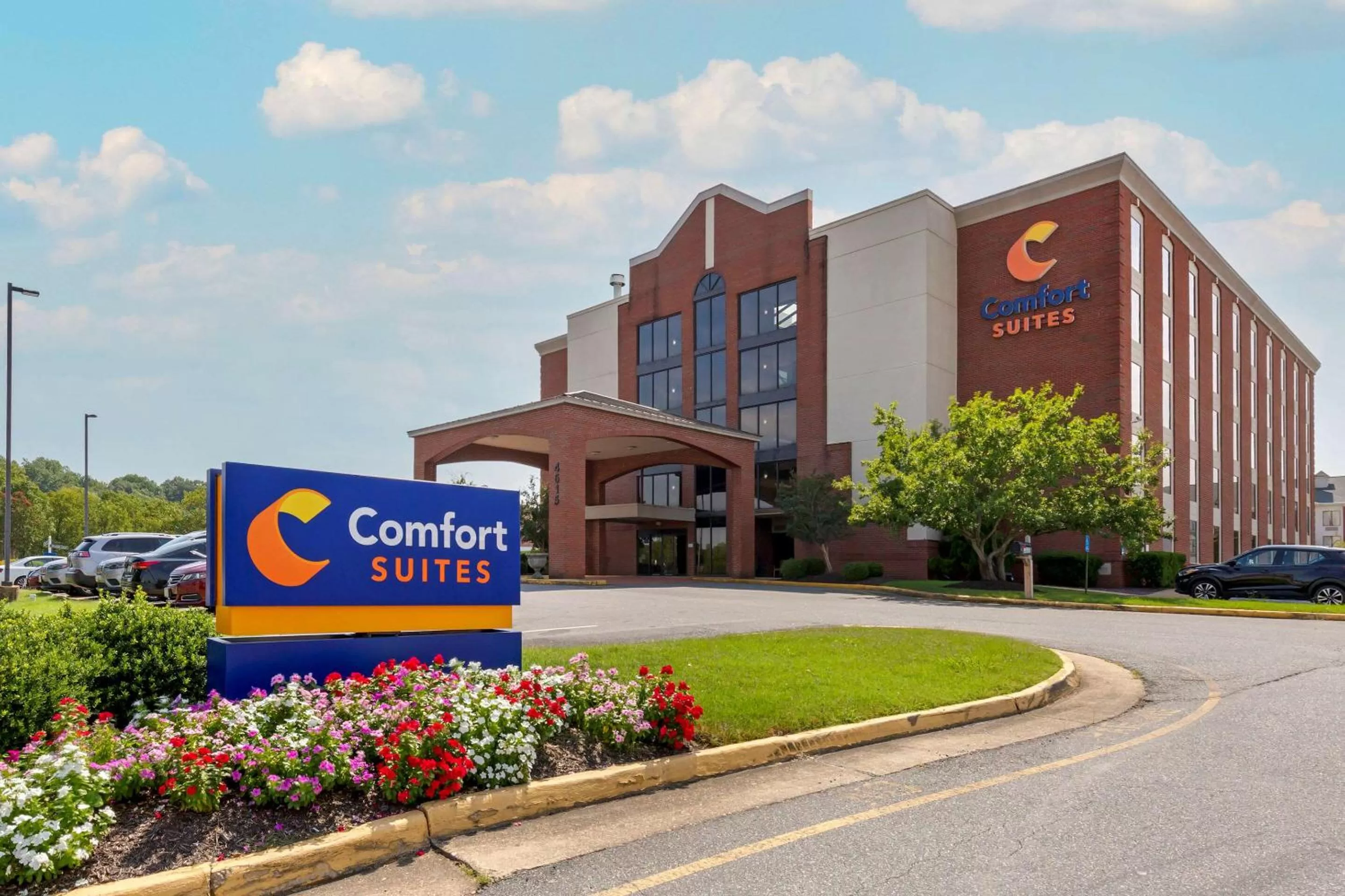 Property building in Comfort Suites Fredericksburg South