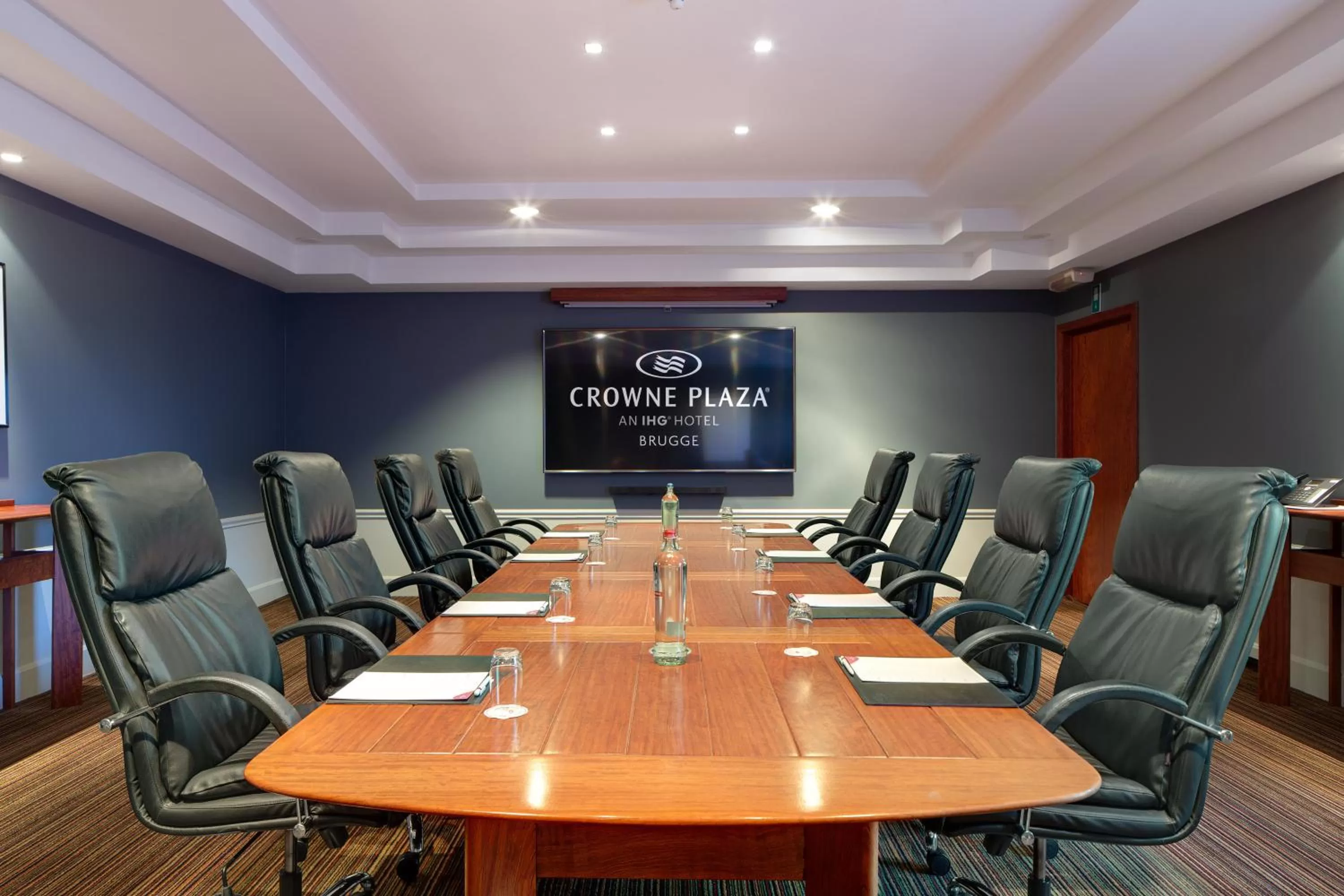 Meeting/conference room in Crowne Plaza Hotel Brugge by IHG
