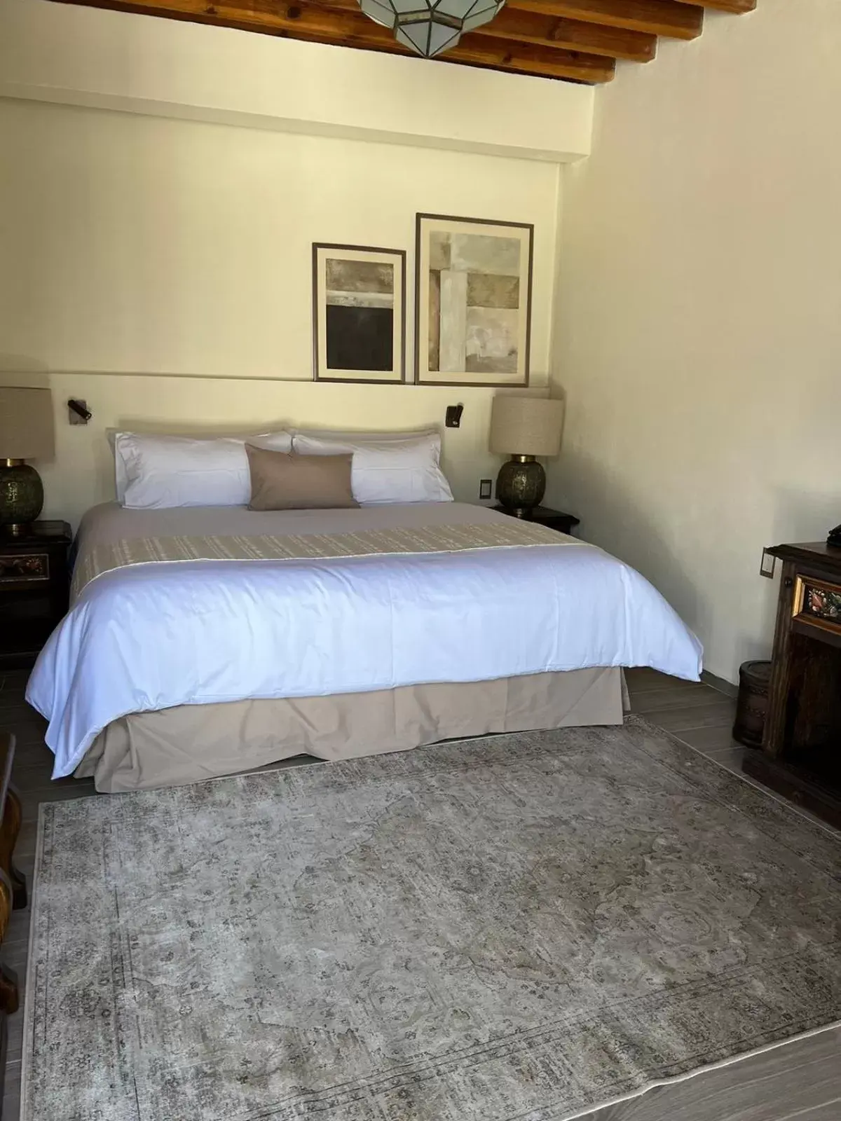 Photo of the whole room, Bed in HOTEL BOUTIQUE CASA CRISTINA