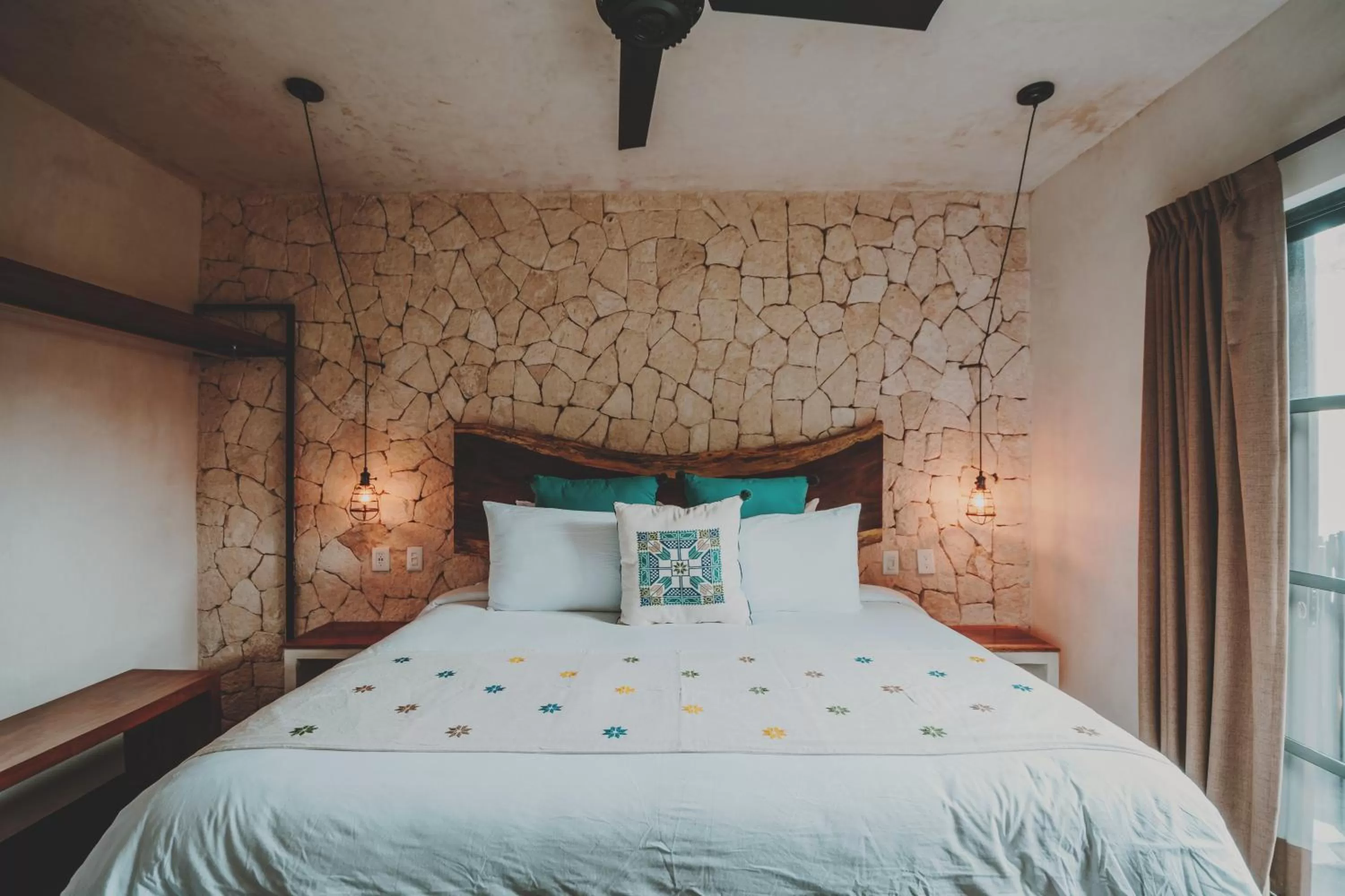 Bedroom, Bed in Maka Hotel Boutique