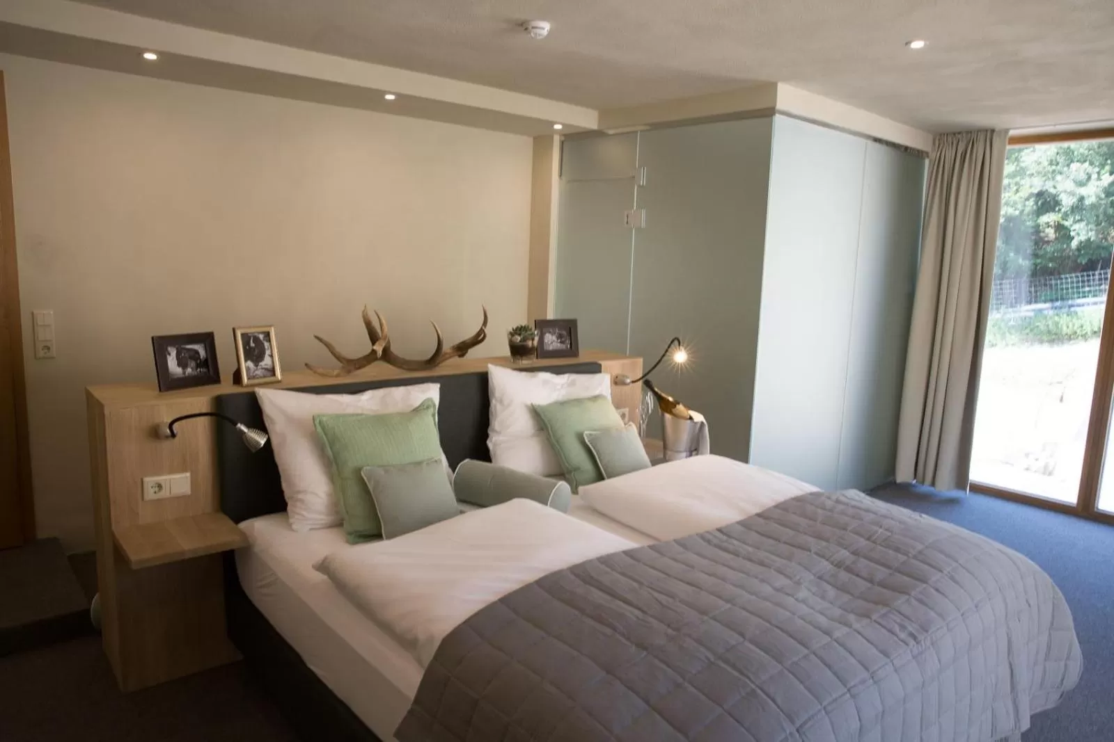 Bed in Landhotel Lammershof