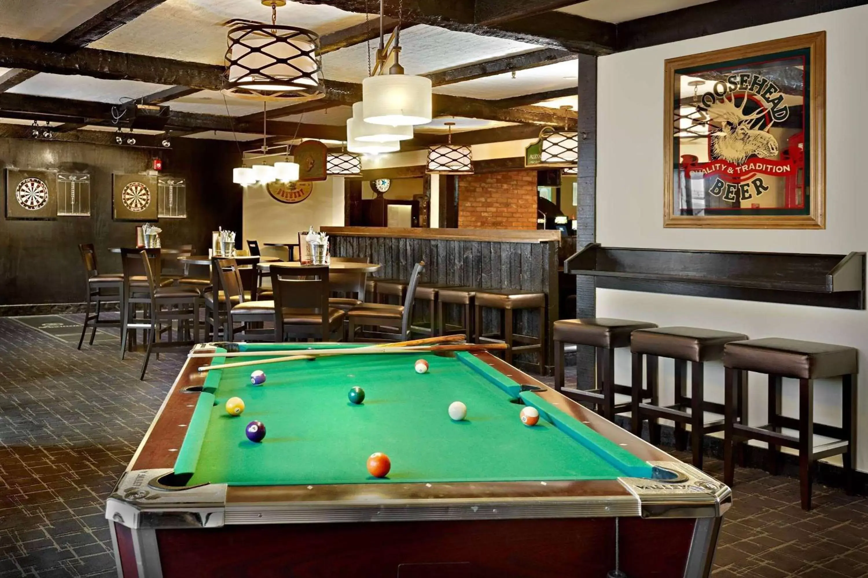 Restaurant/places to eat, Billiards in Wyndham Edmonton Hotel and Conference Centre