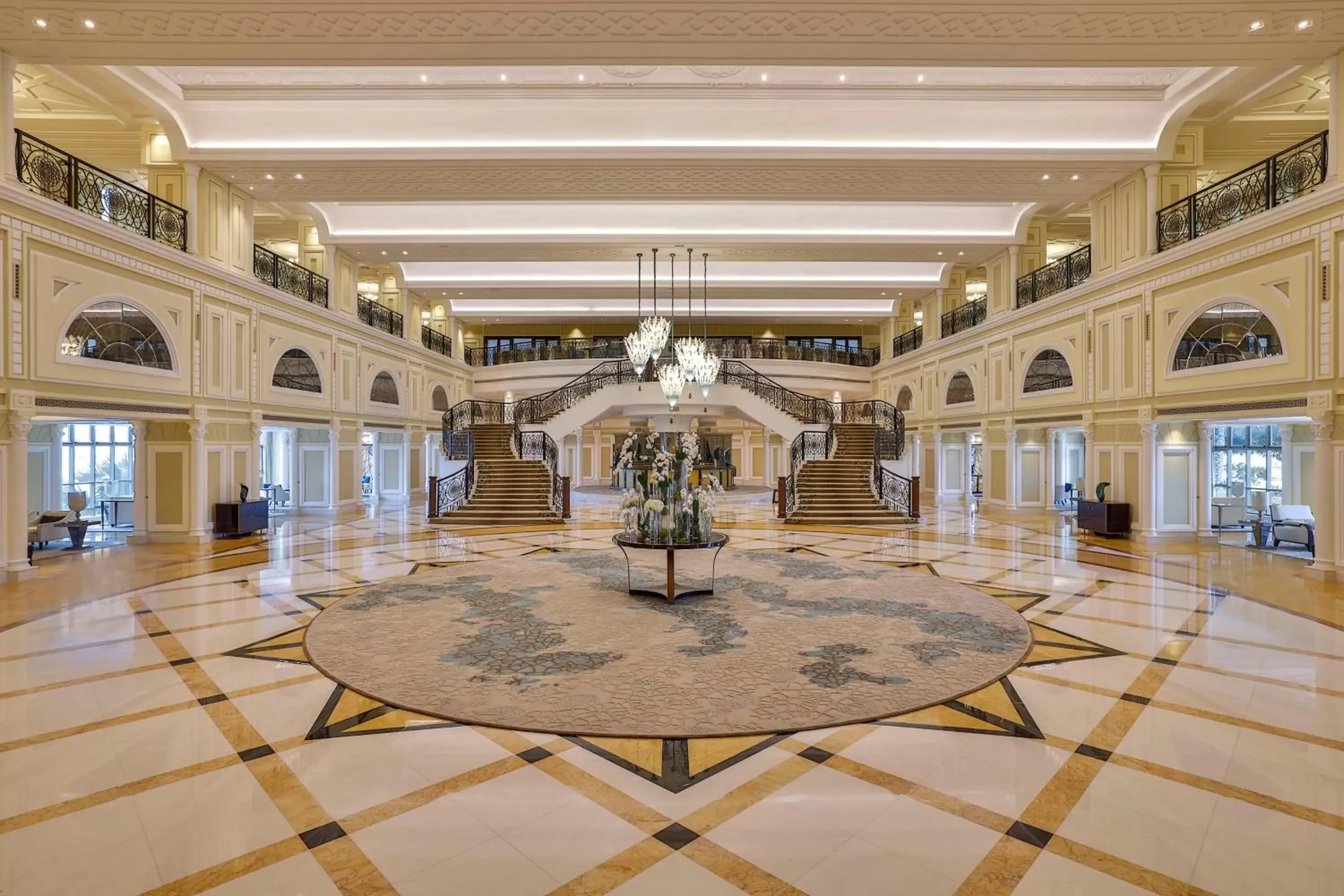 Lobby or reception in Waldorf Astoria Ras Al Khaimah