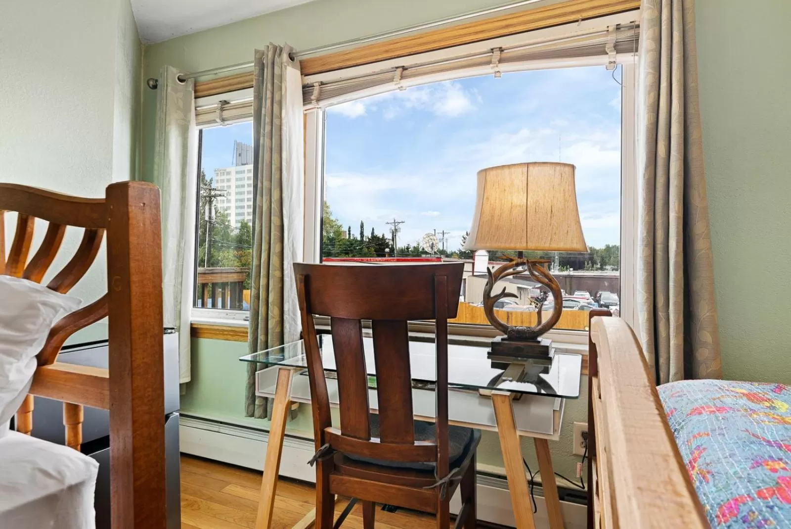 Bedroom in Qupqugiaq Inn